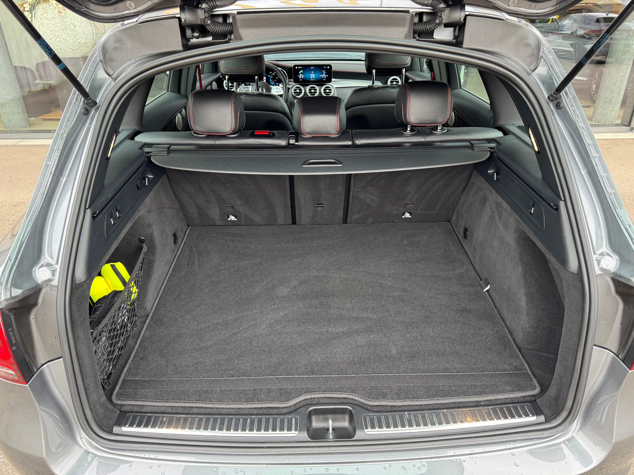 listing desktop thumbnail image 25