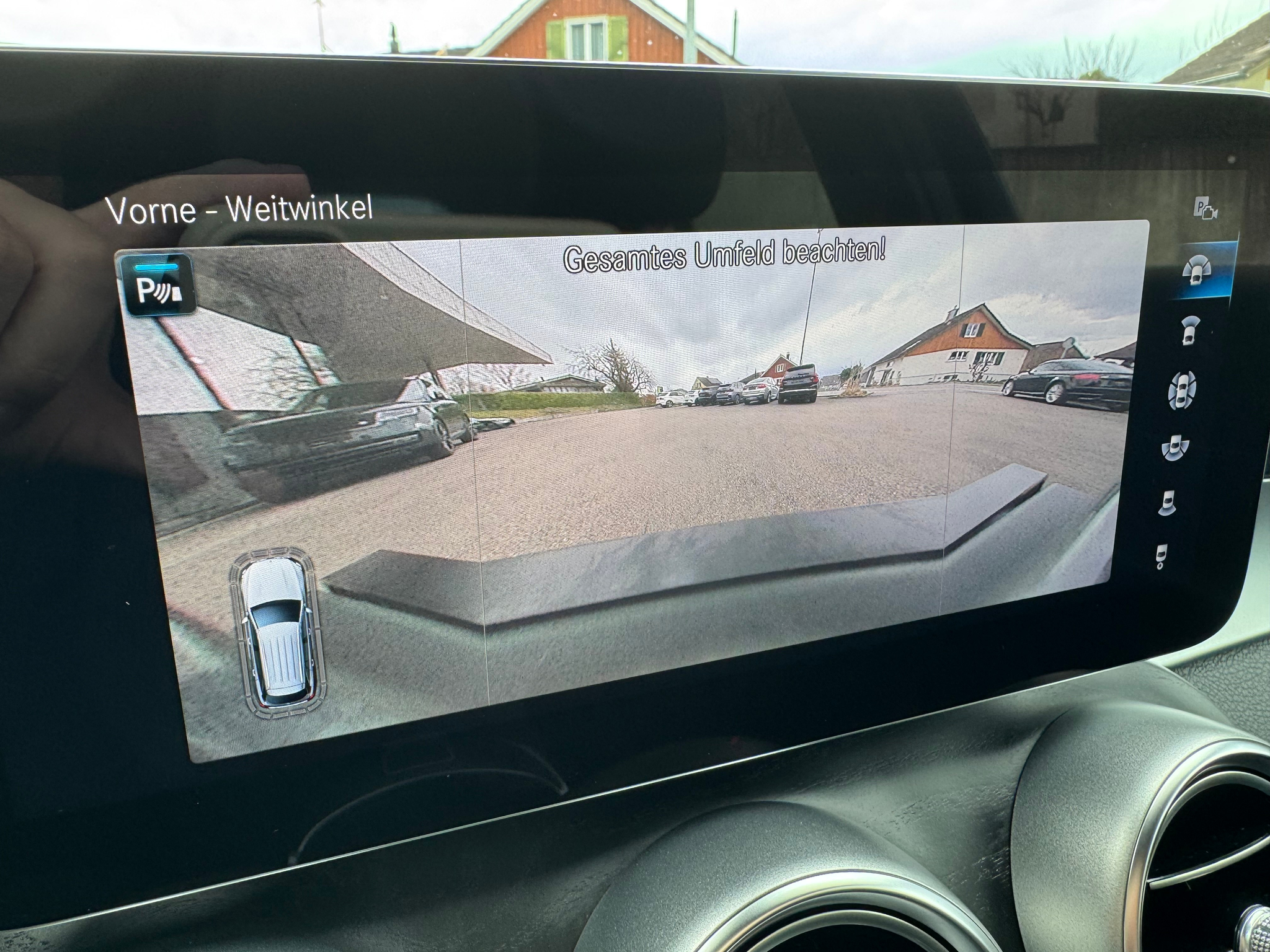 listing desktop thumbnail image 24