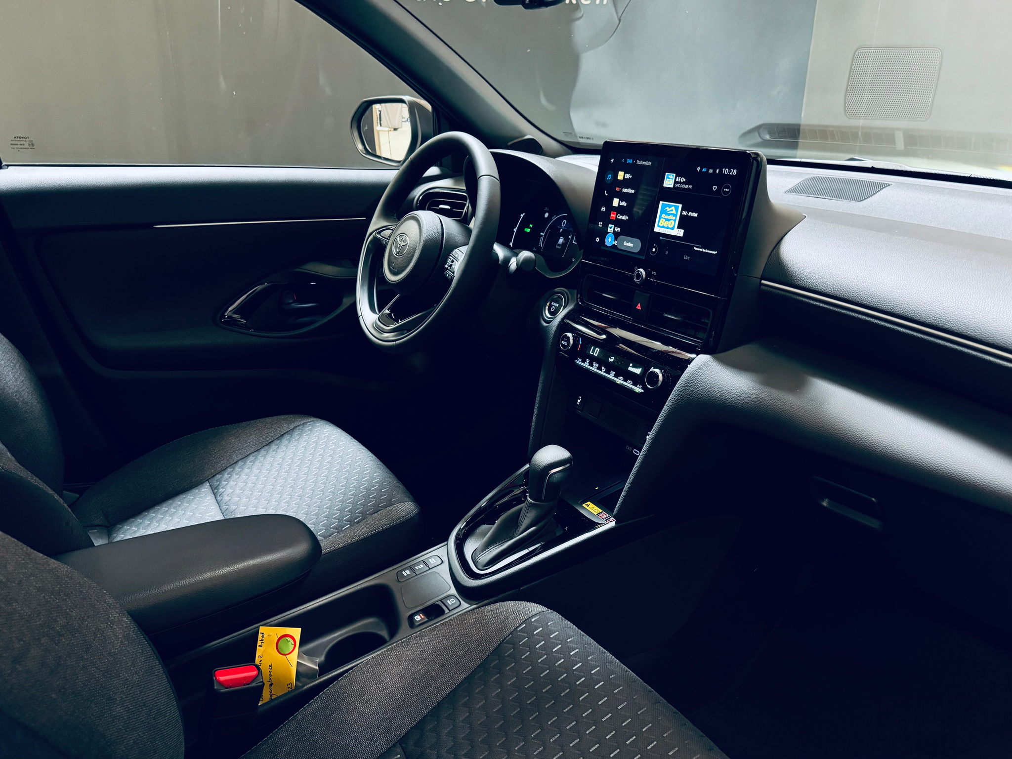 listing desktop thumbnail image 14