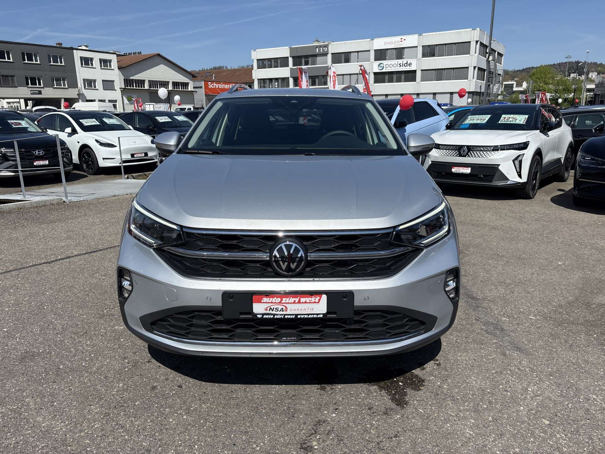 listing desktop thumbnail image 11