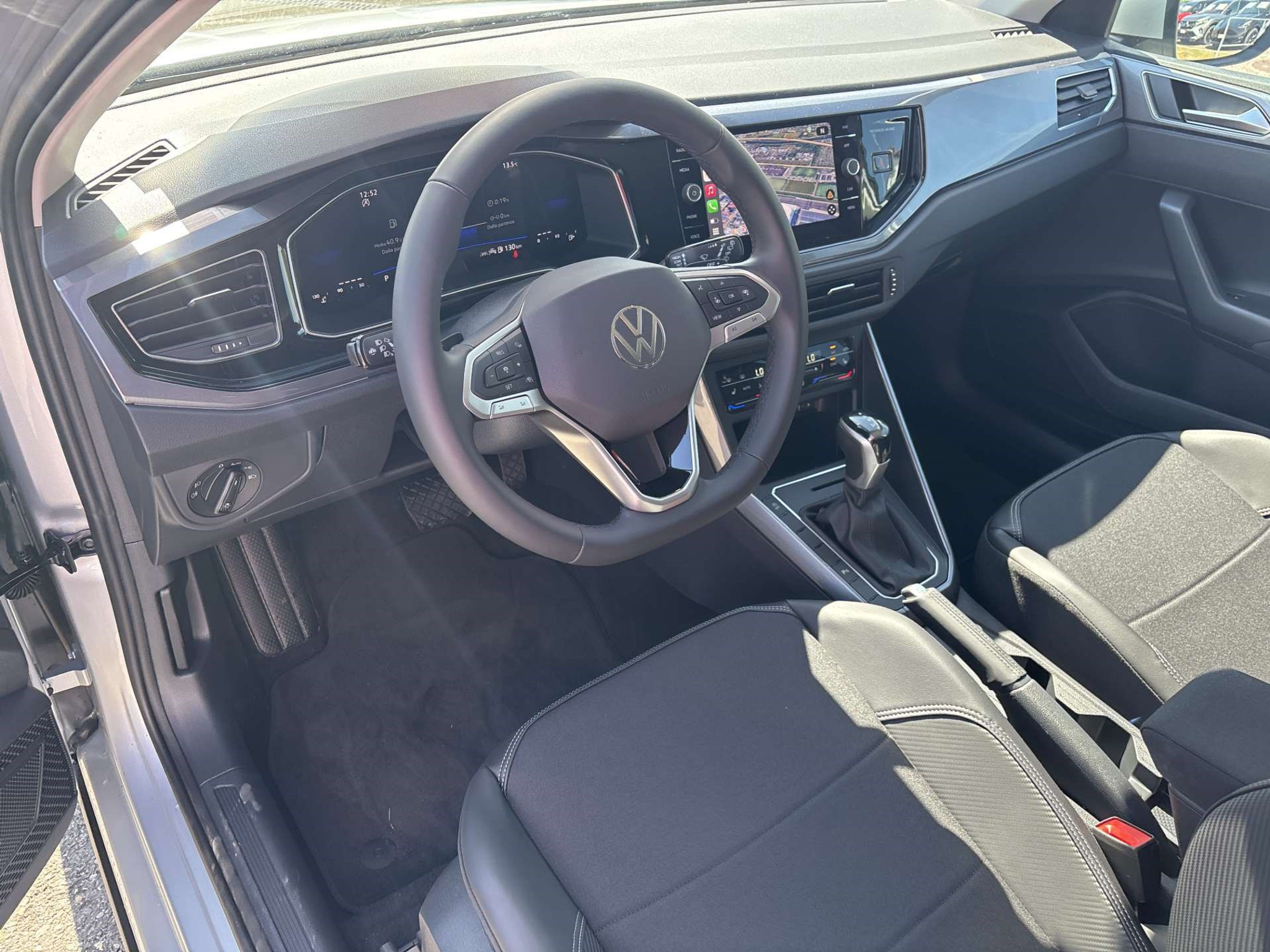 listing desktop thumbnail image 4