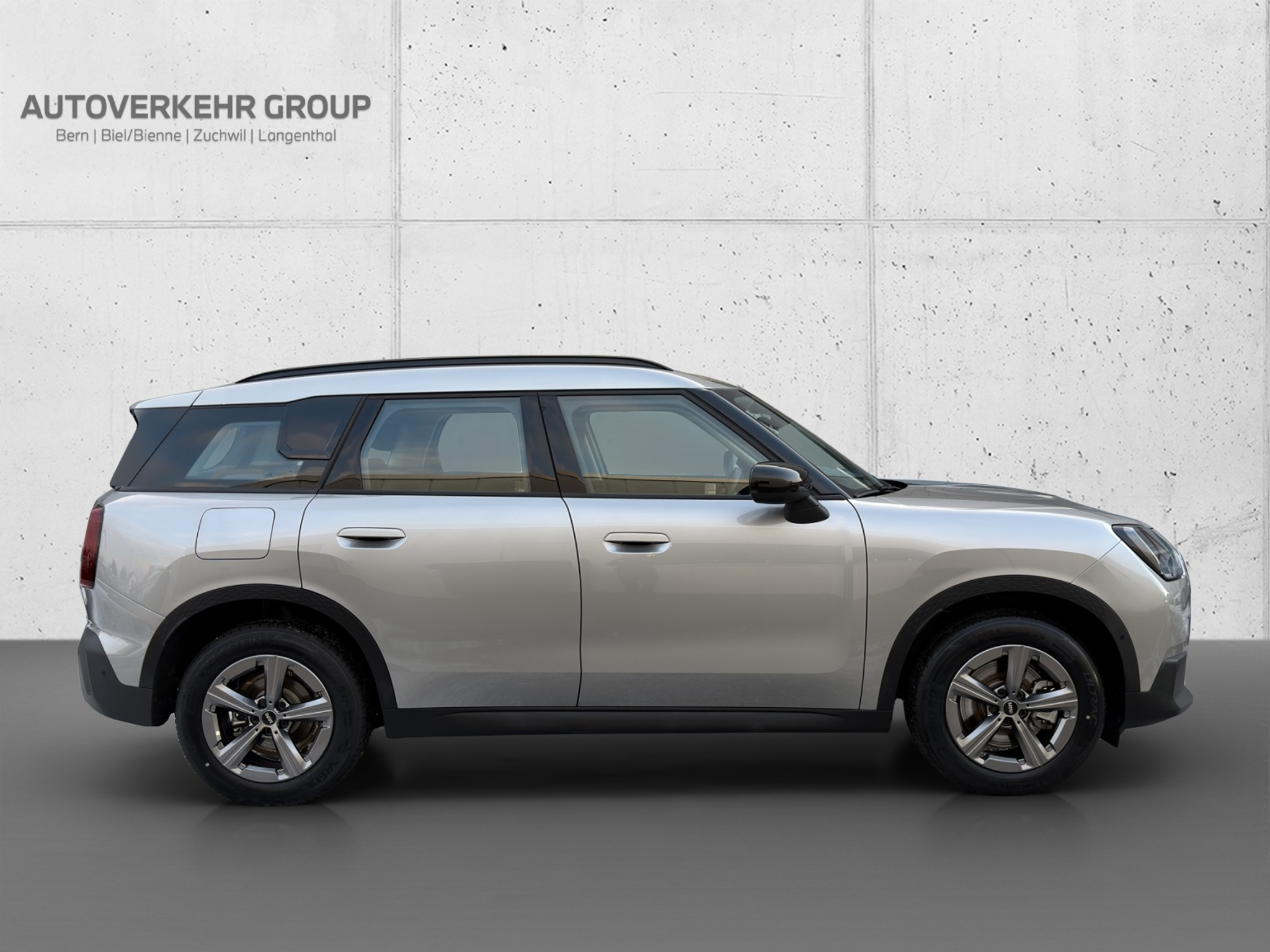 listing desktop thumbnail image 5