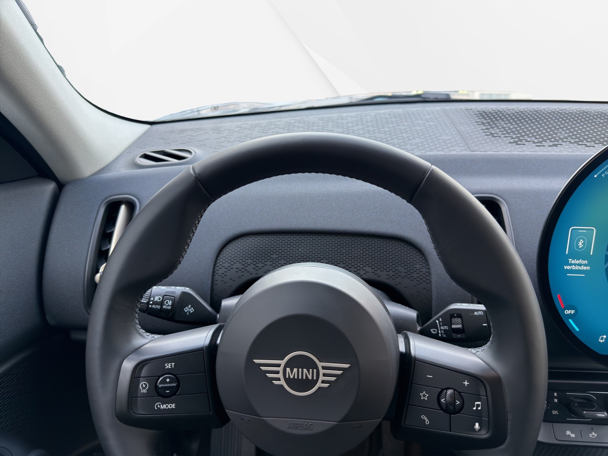 listing desktop thumbnail image 14