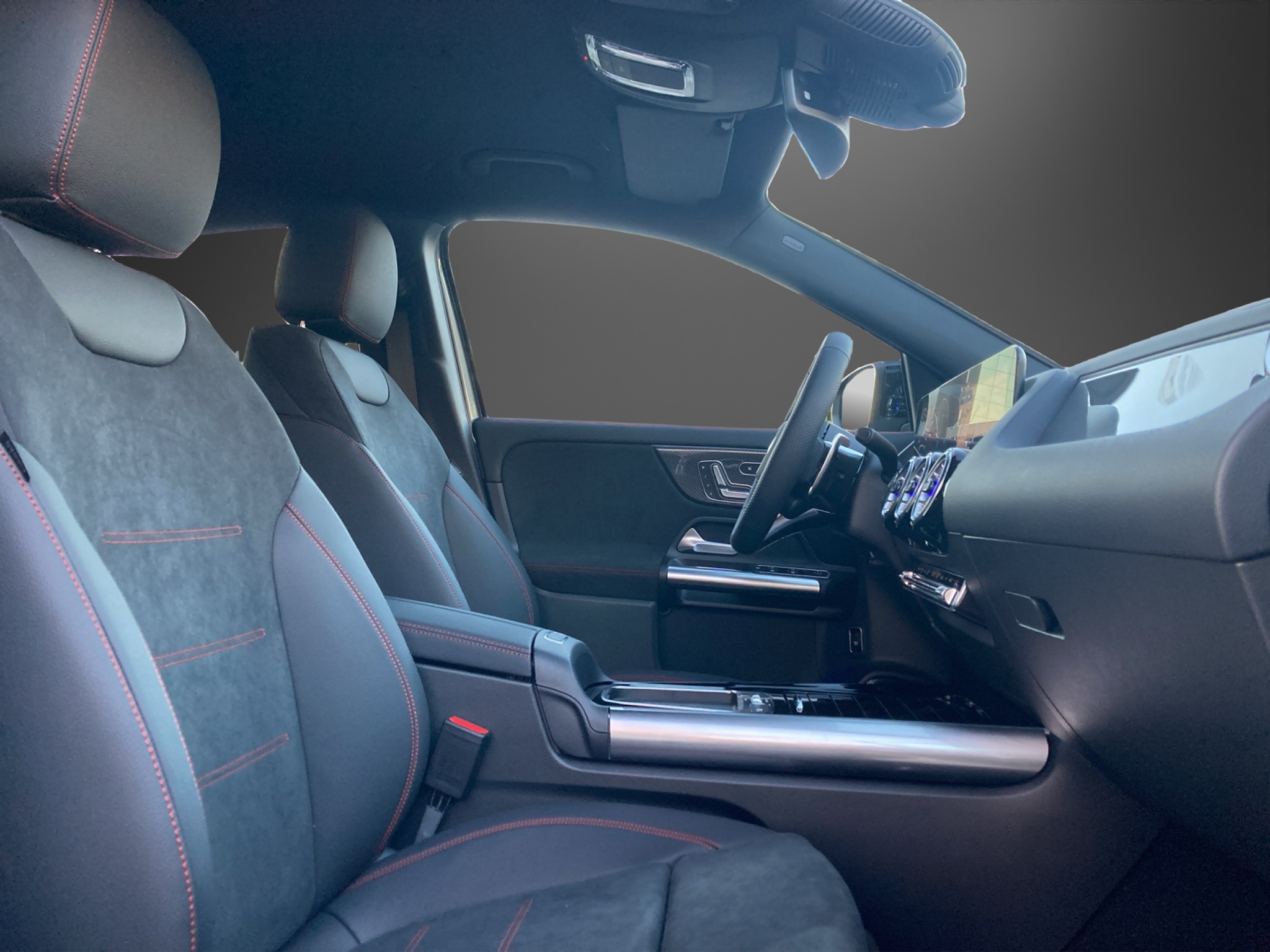 listing desktop thumbnail image 11