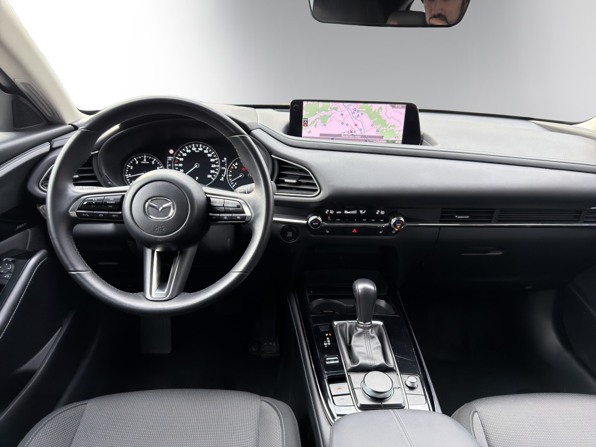 listing desktop thumbnail image 6