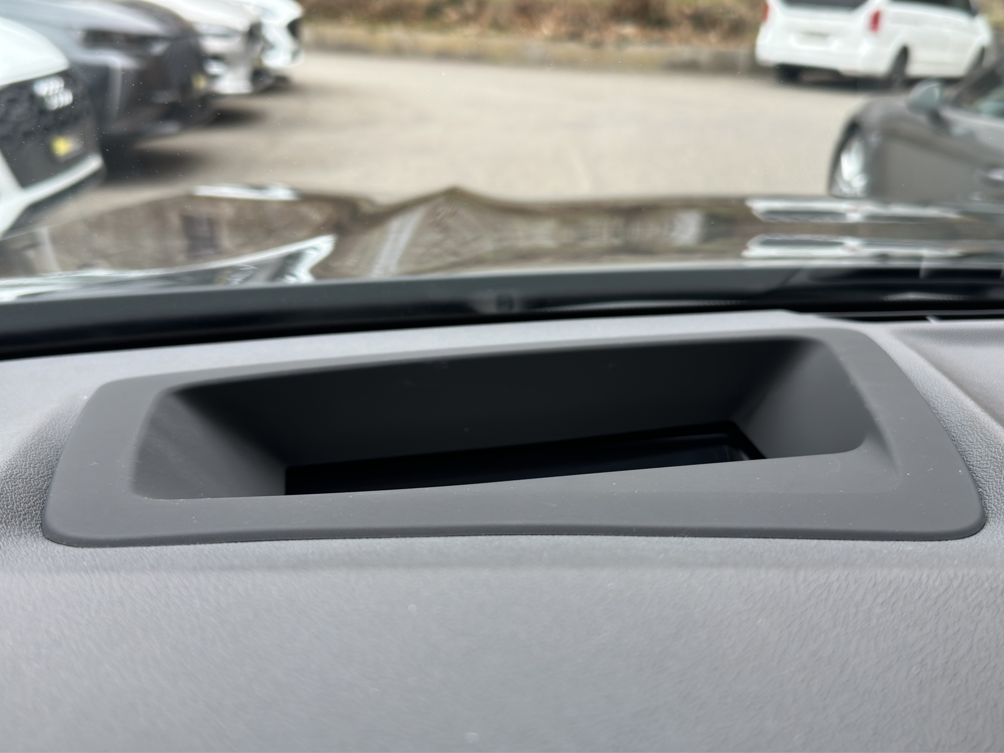 listing desktop thumbnail image 13