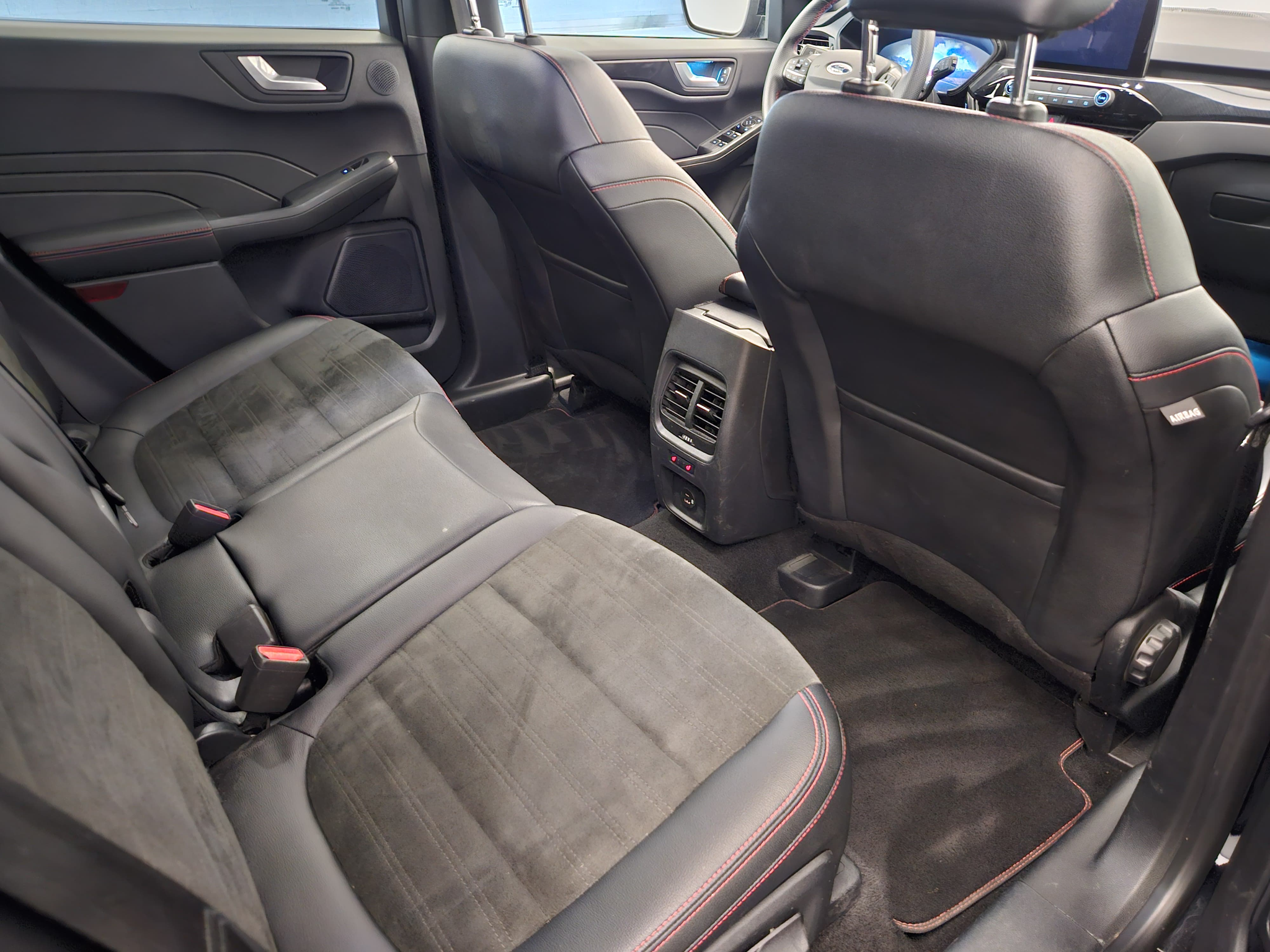 listing desktop thumbnail image 13