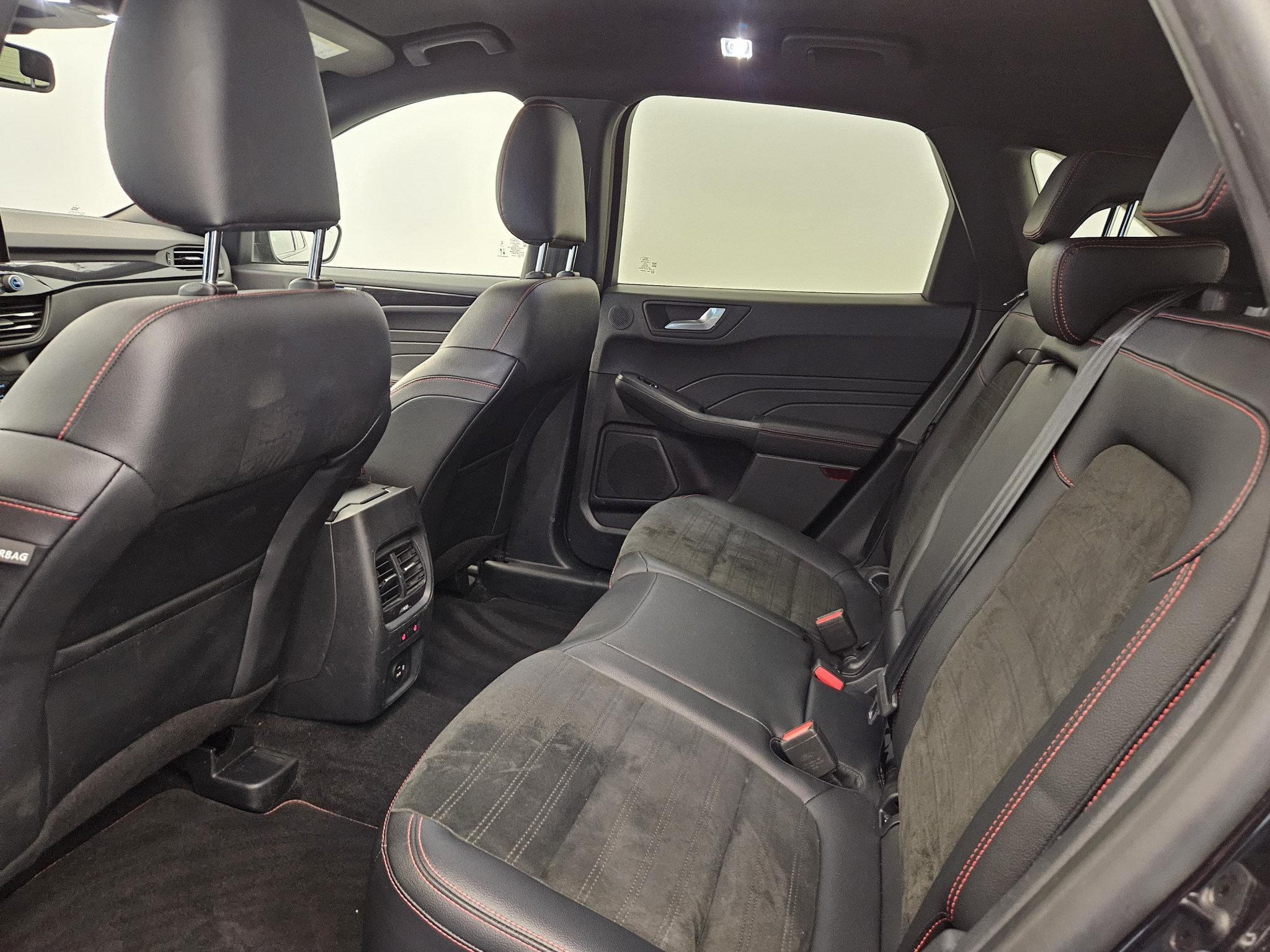 listing desktop thumbnail image 12