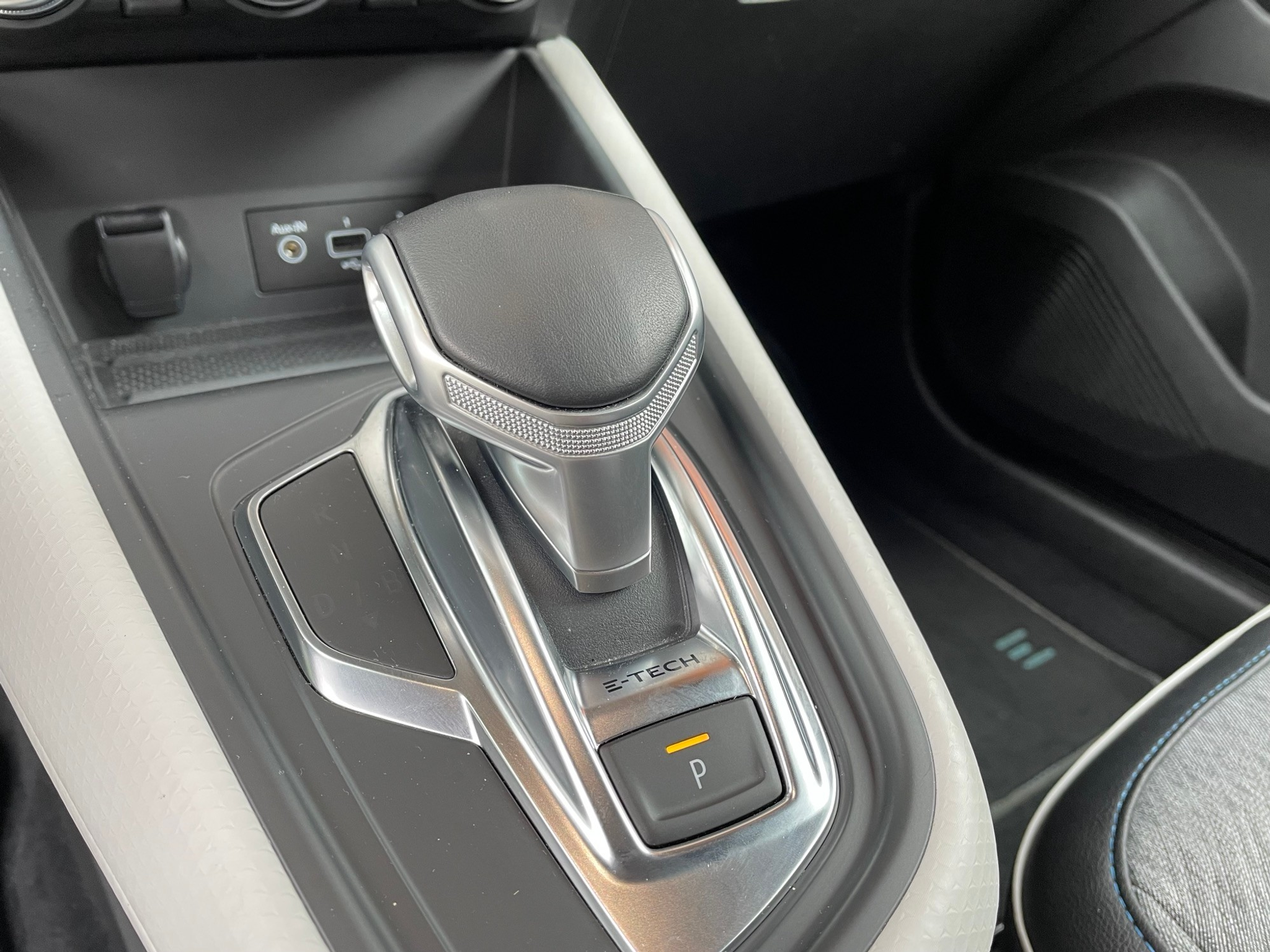 listing desktop thumbnail image 13