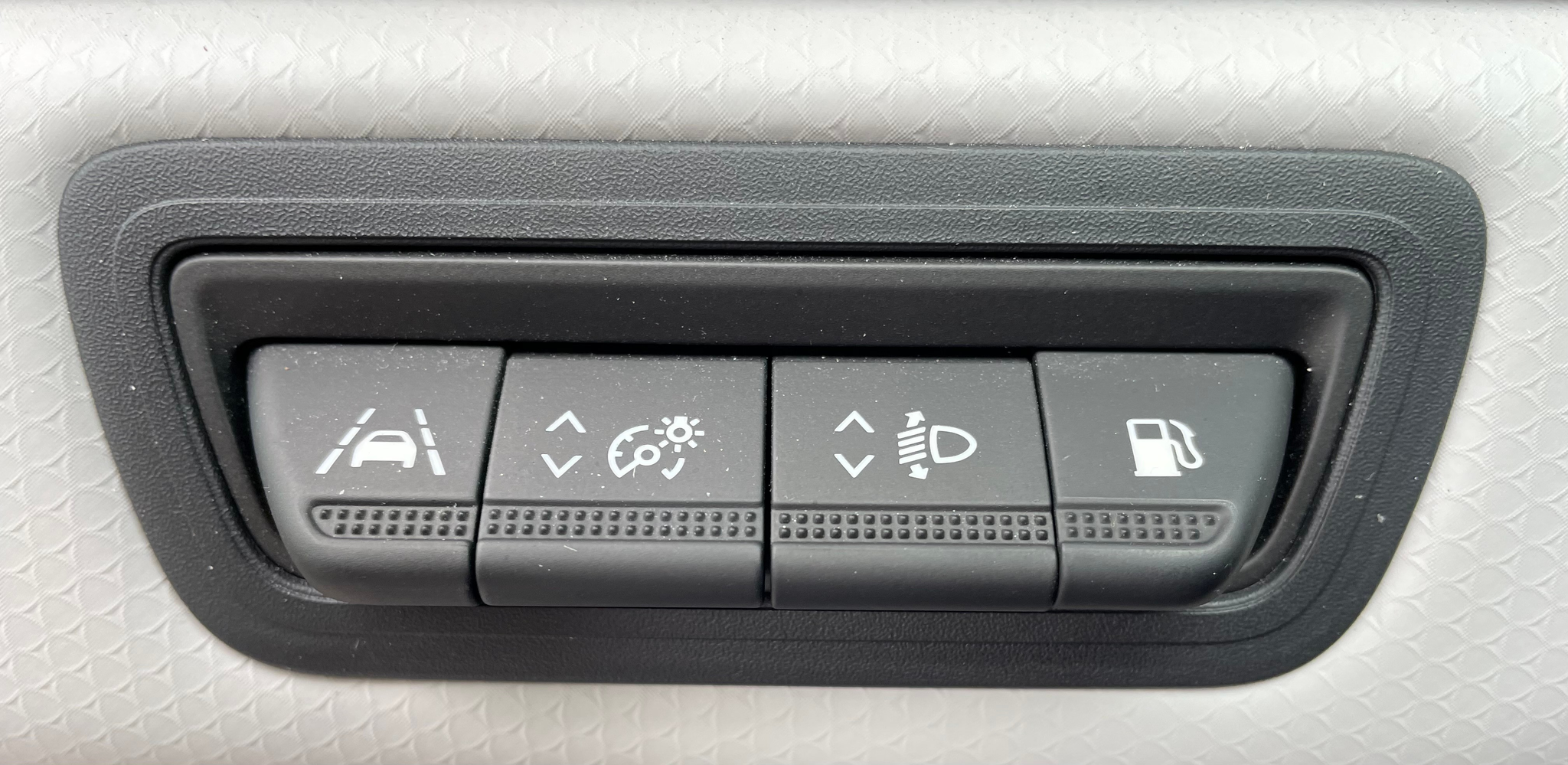 listing desktop thumbnail image 11