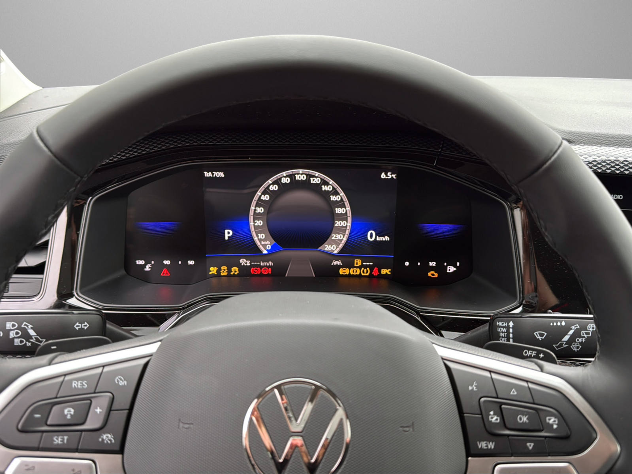 listing desktop thumbnail image 8