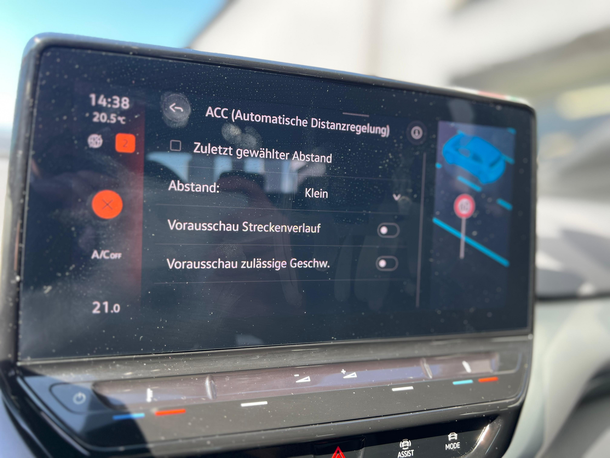 listing desktop thumbnail image 12