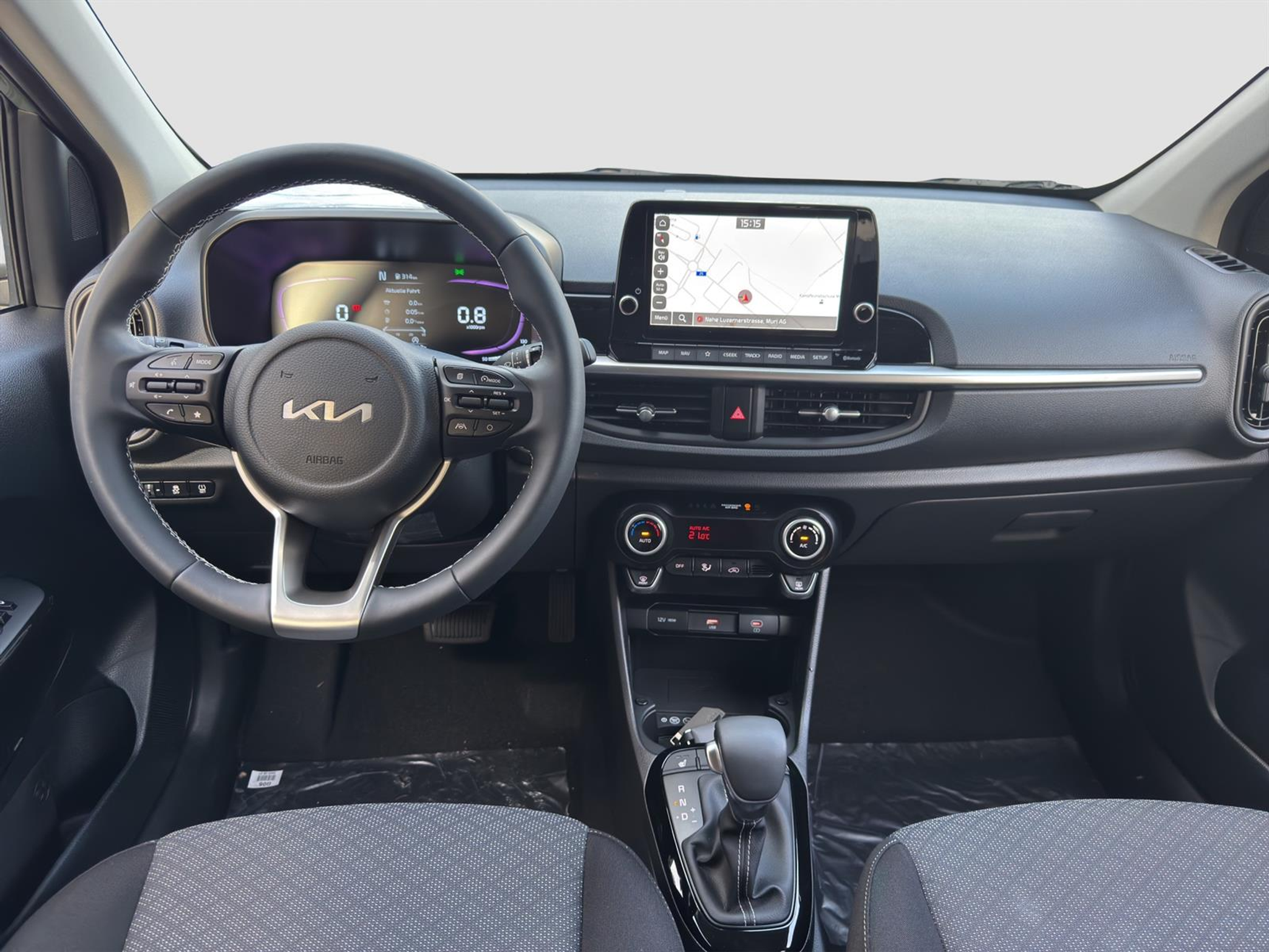 listing desktop thumbnail image 8