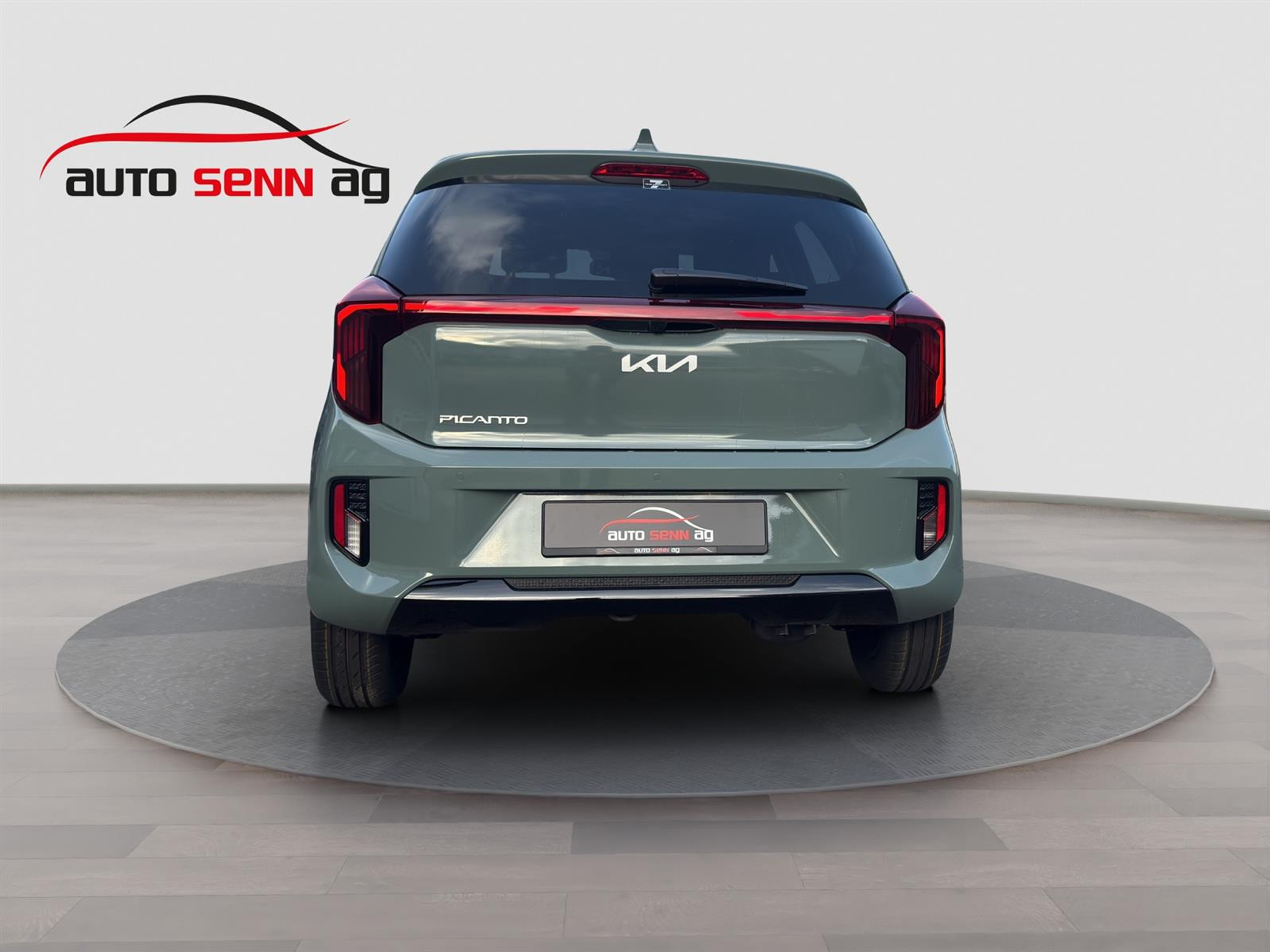 listing desktop thumbnail image 3