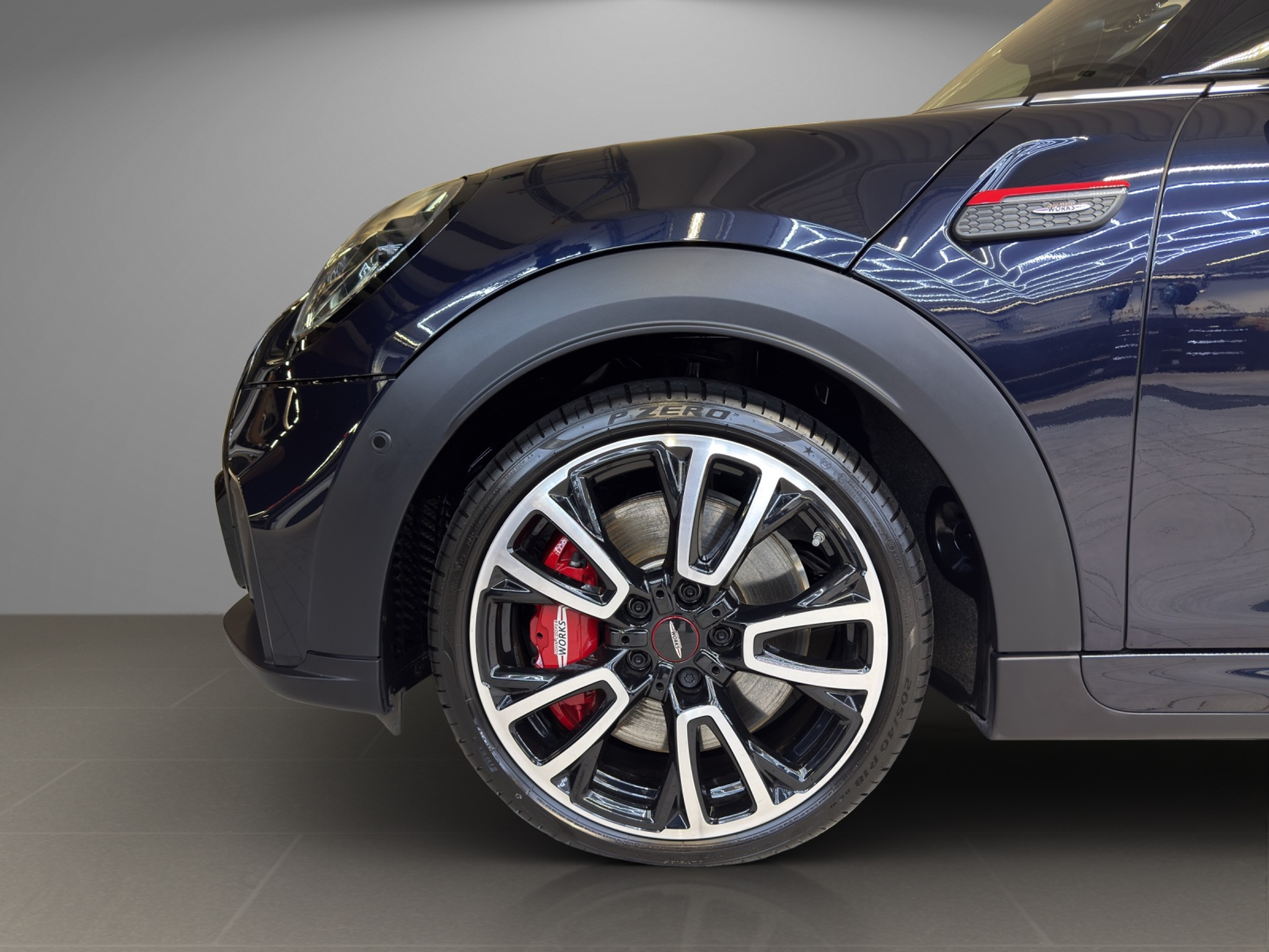 listing desktop thumbnail image 8