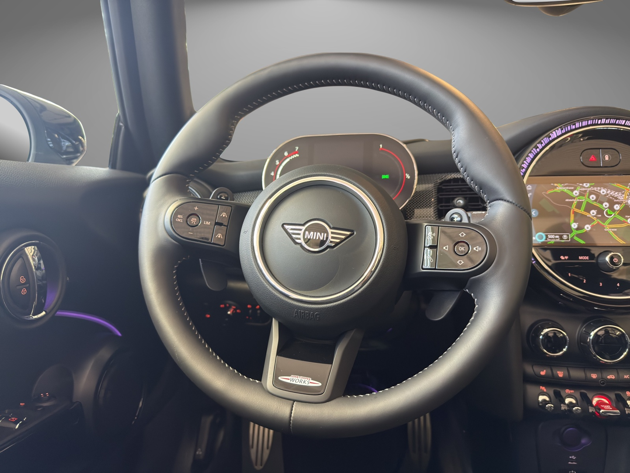 listing desktop thumbnail image 12