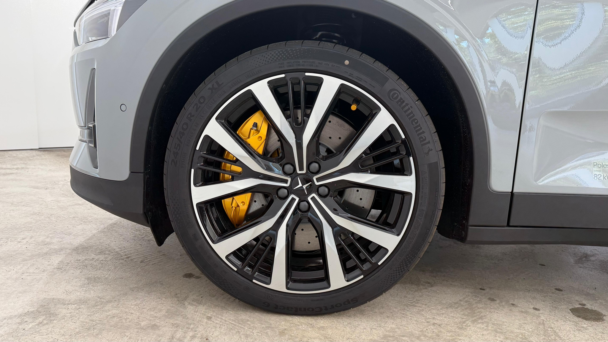 listing desktop thumbnail image 7