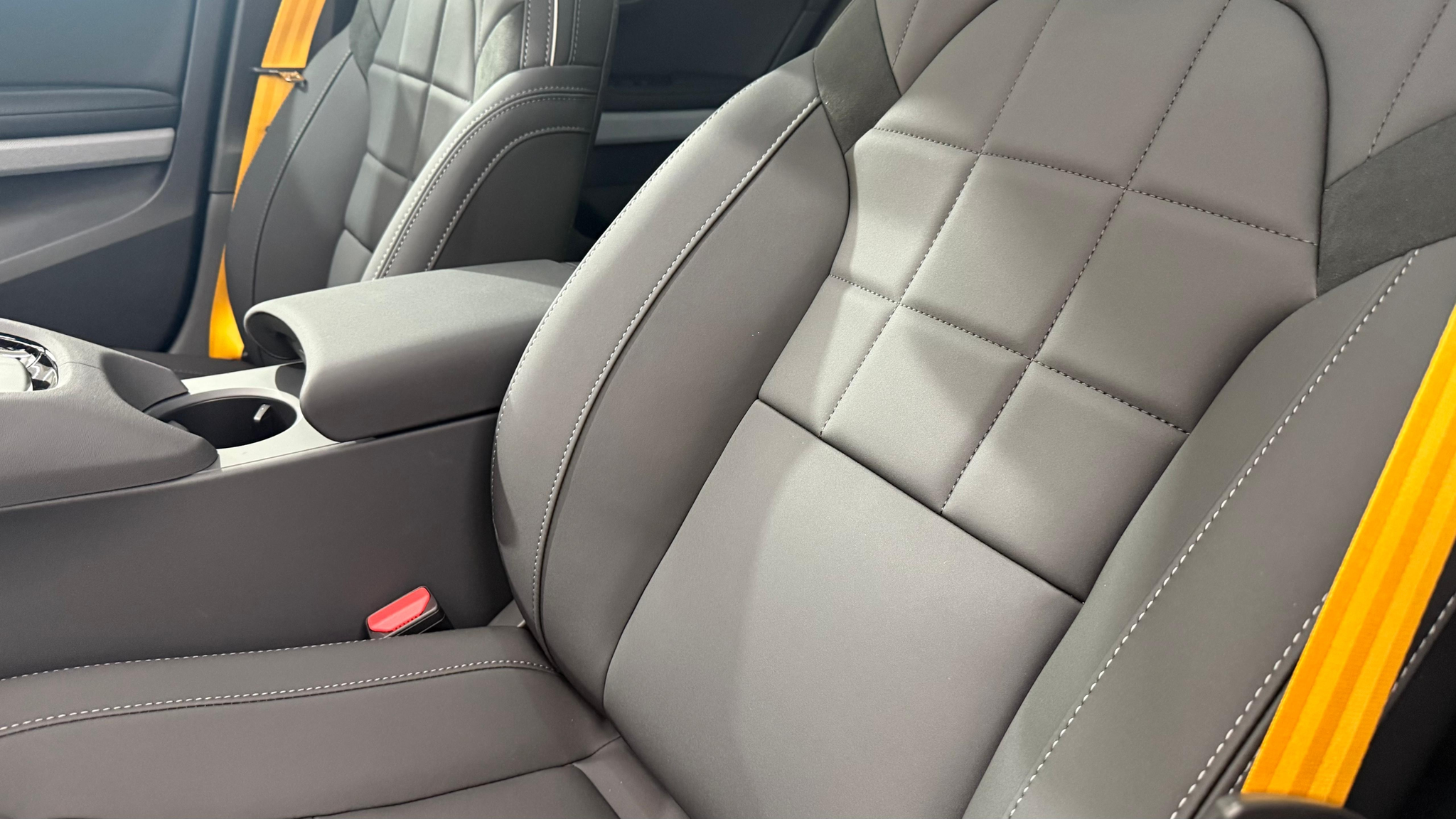 listing desktop thumbnail image 13