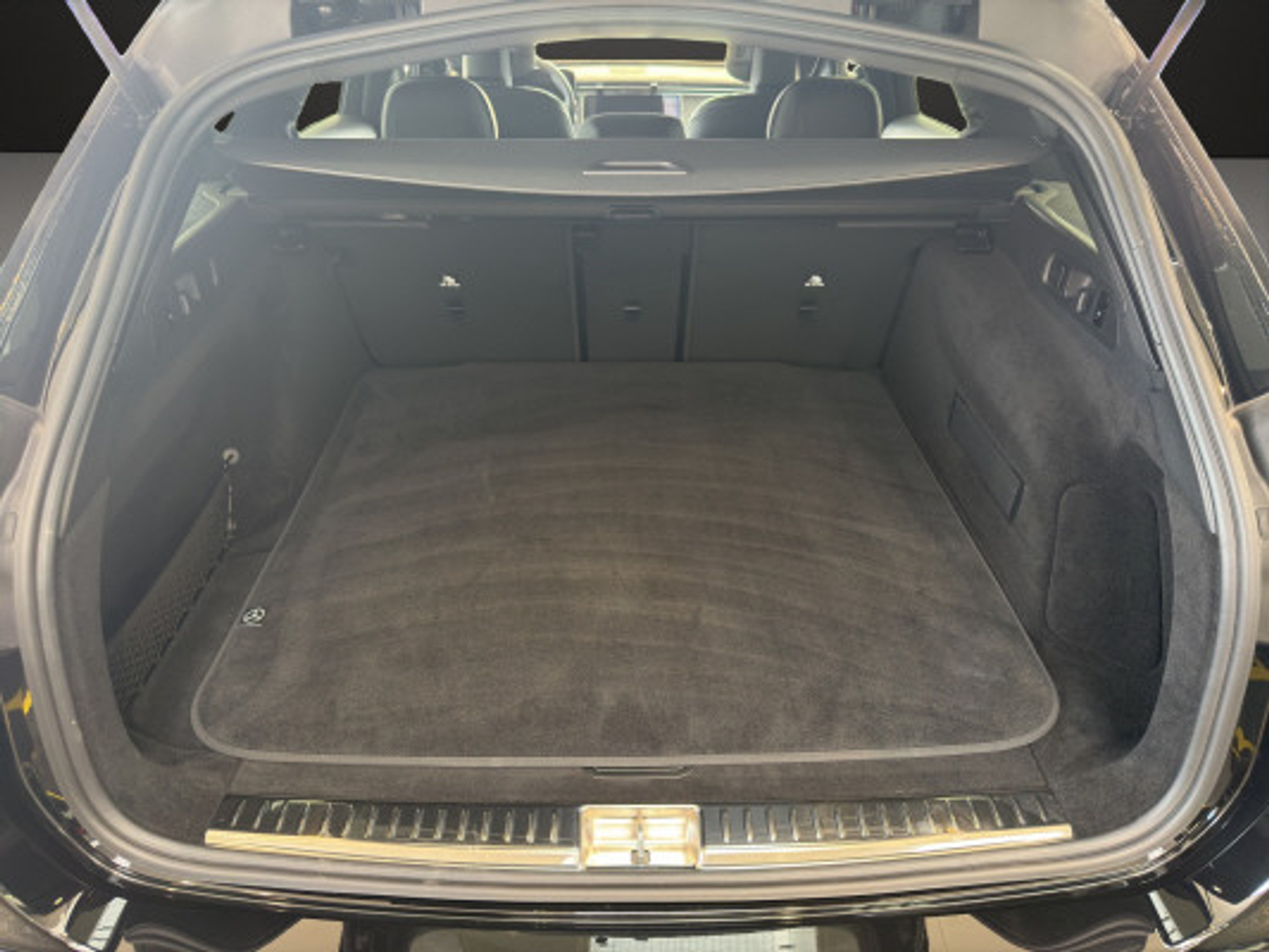 listing desktop thumbnail image 12