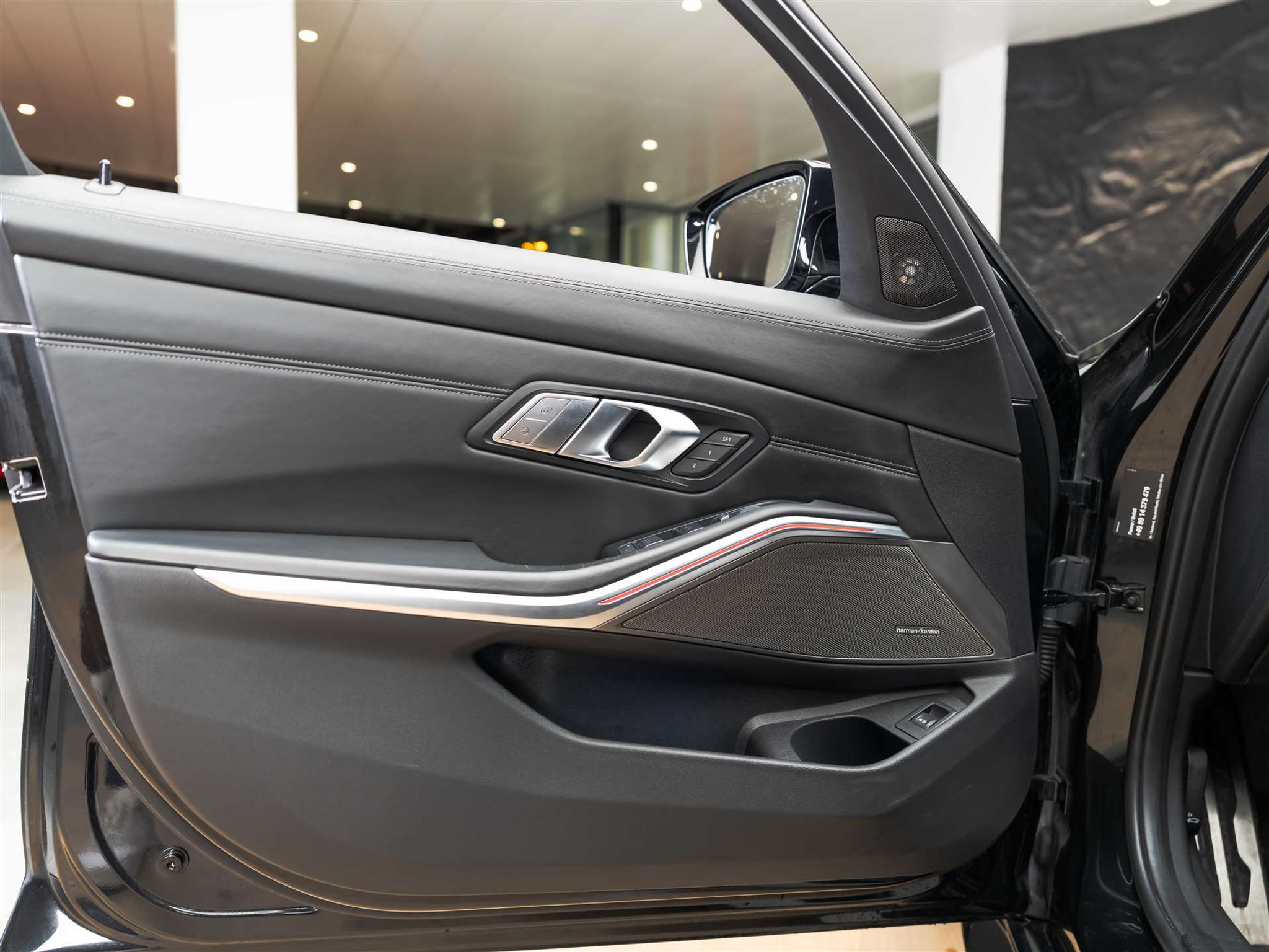 listing desktop thumbnail image 21