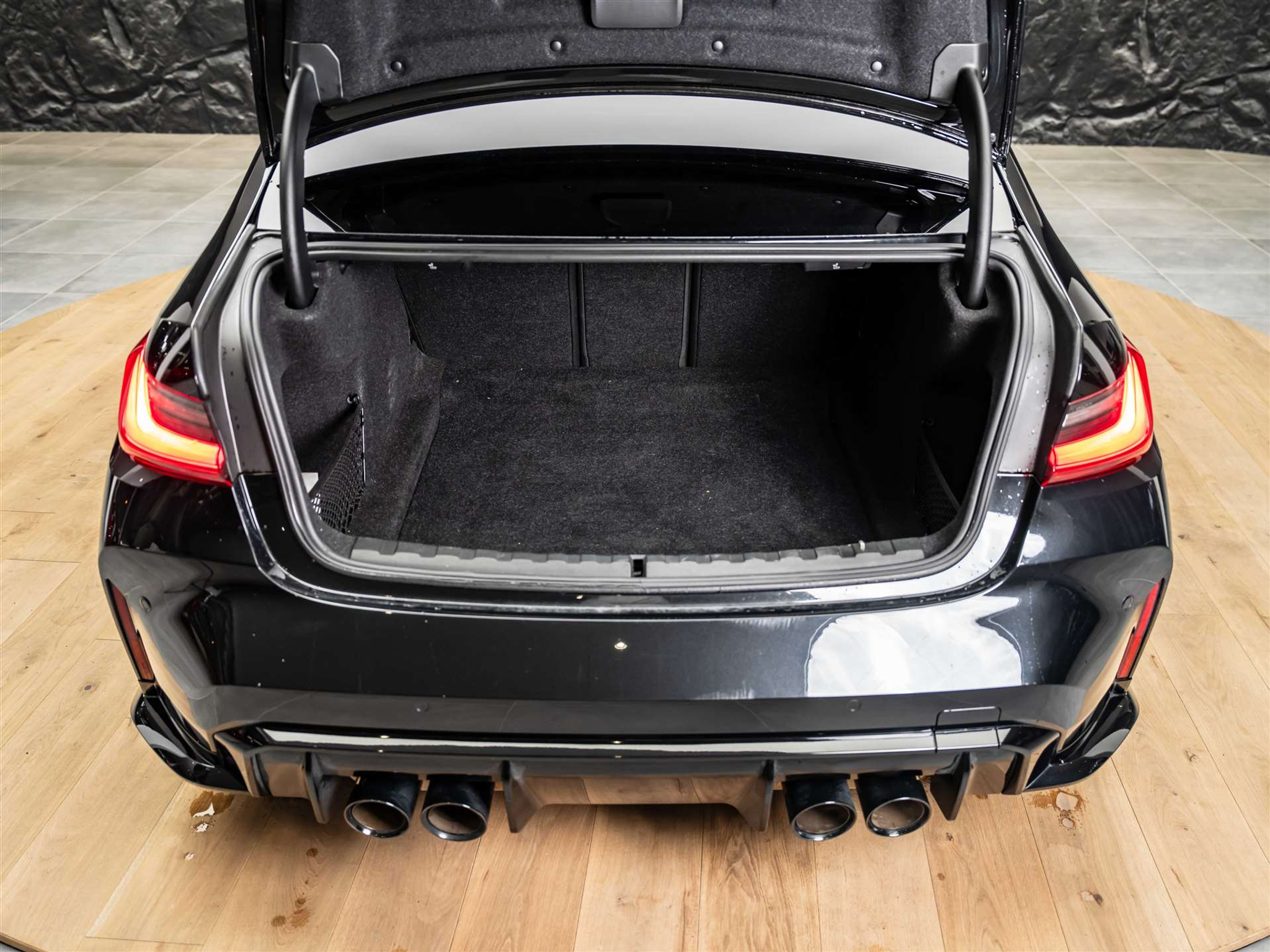 listing desktop thumbnail image 48