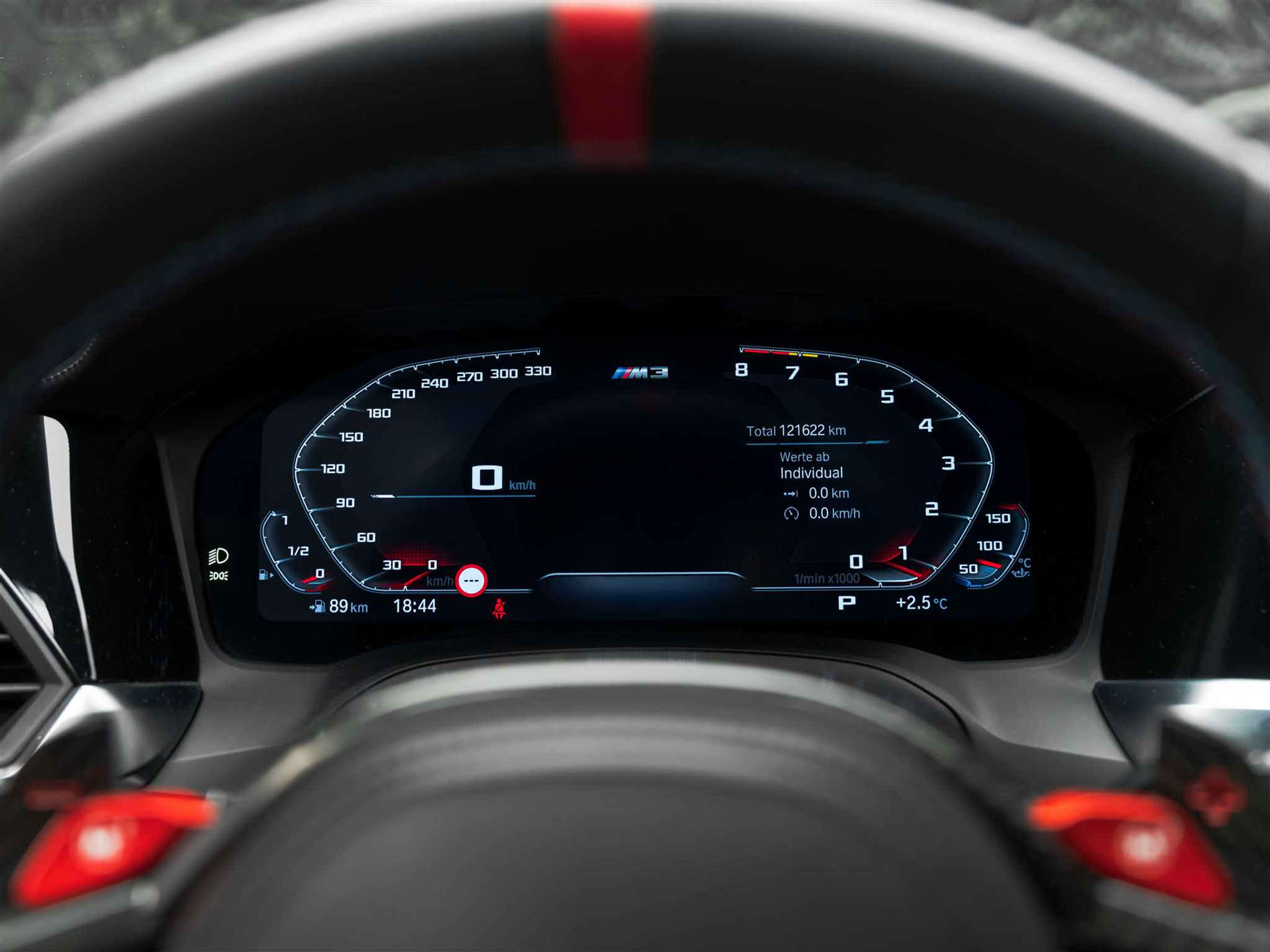 listing desktop thumbnail image 34