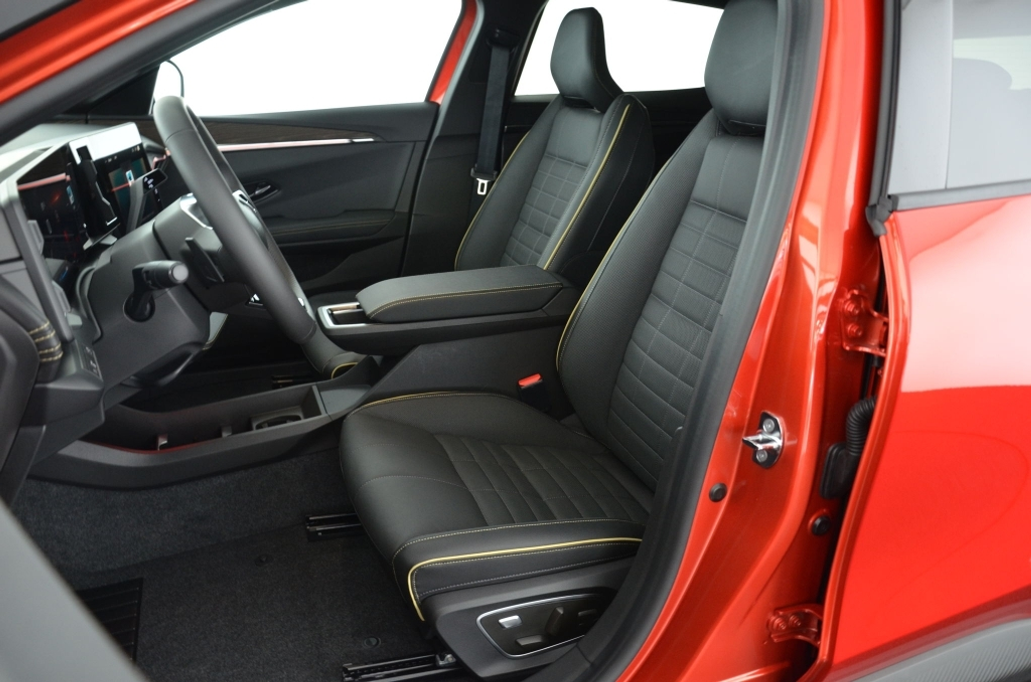 listing desktop thumbnail image 12