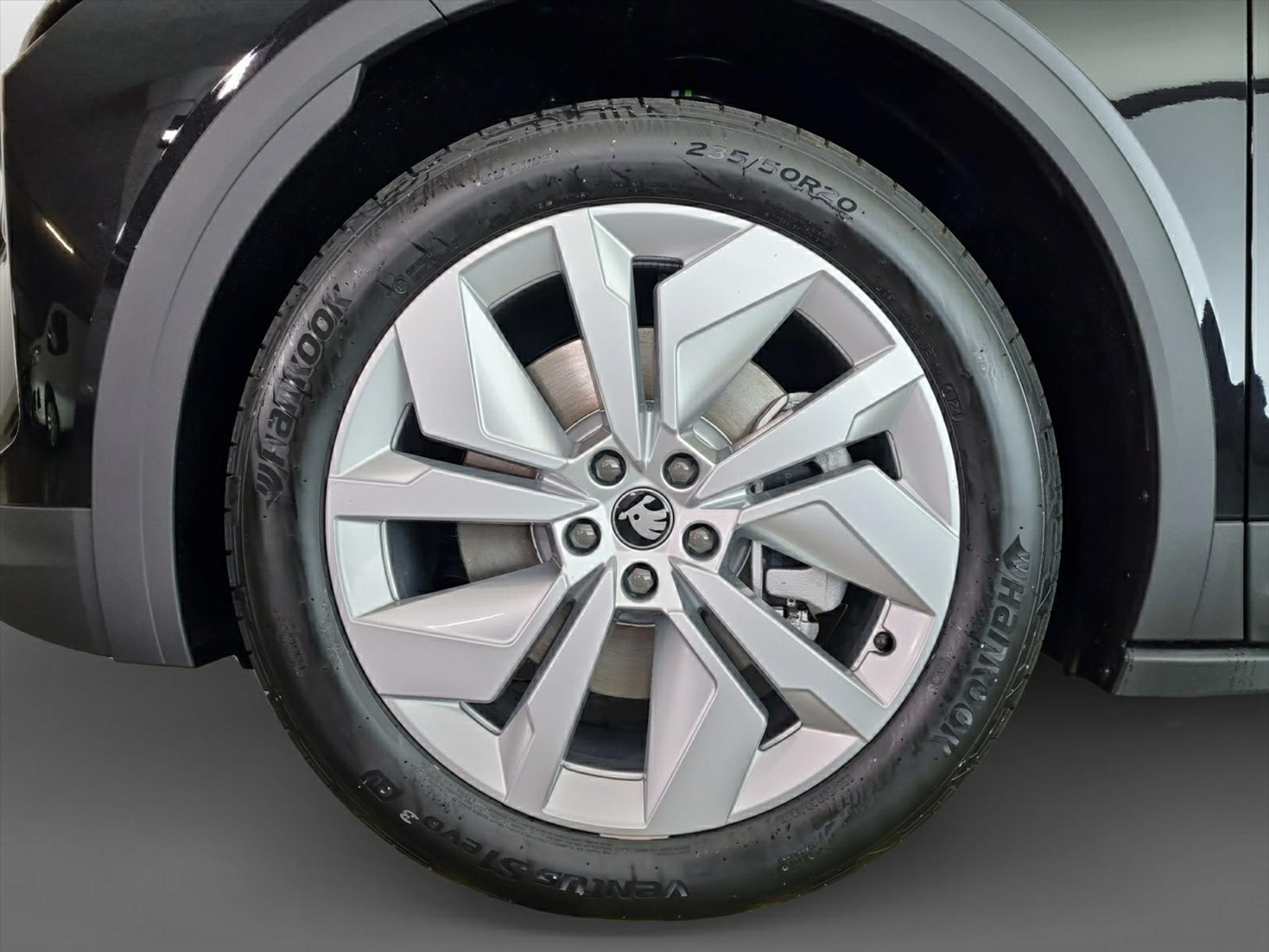 listing desktop thumbnail image 7