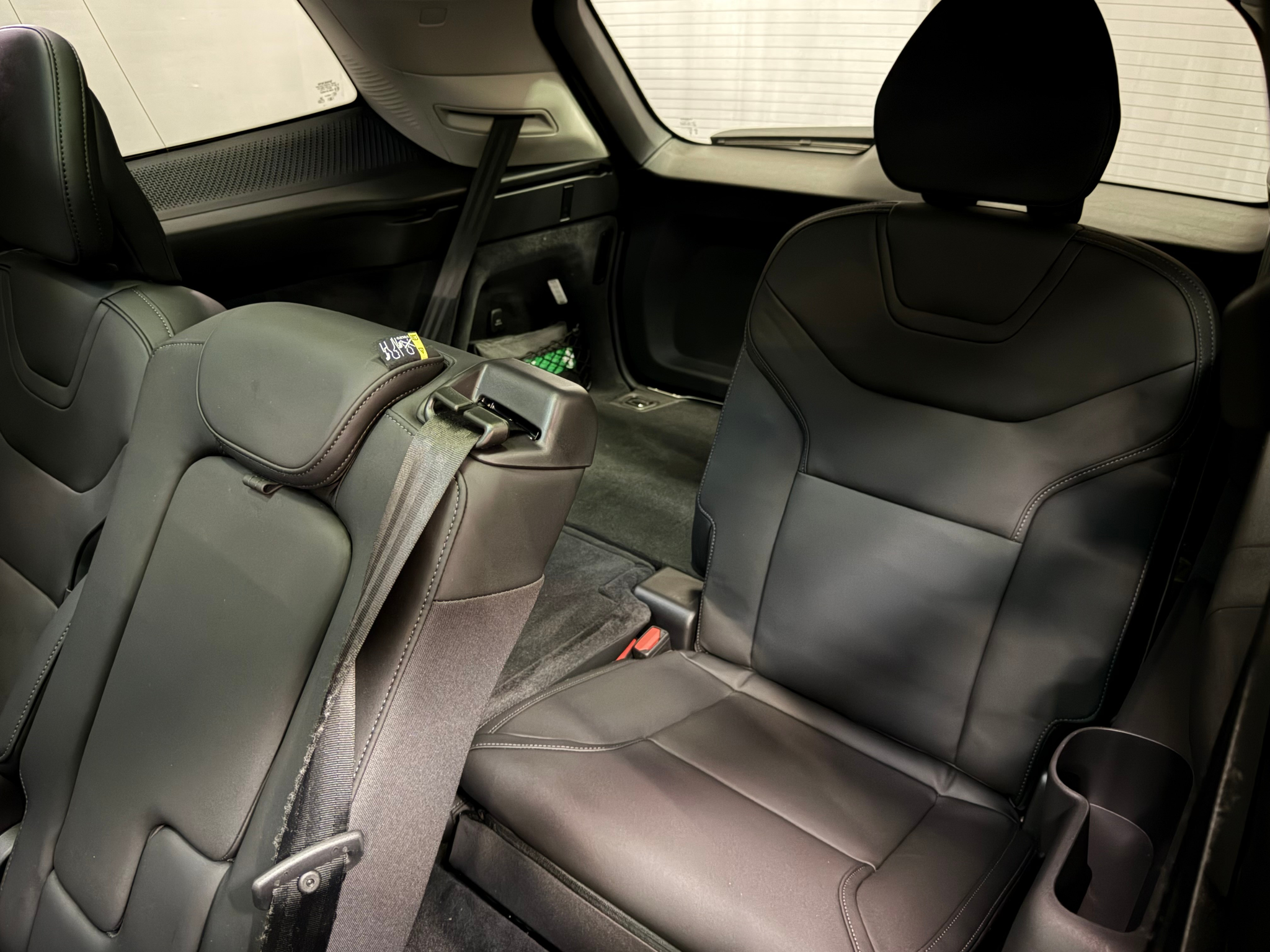 listing desktop thumbnail image 16