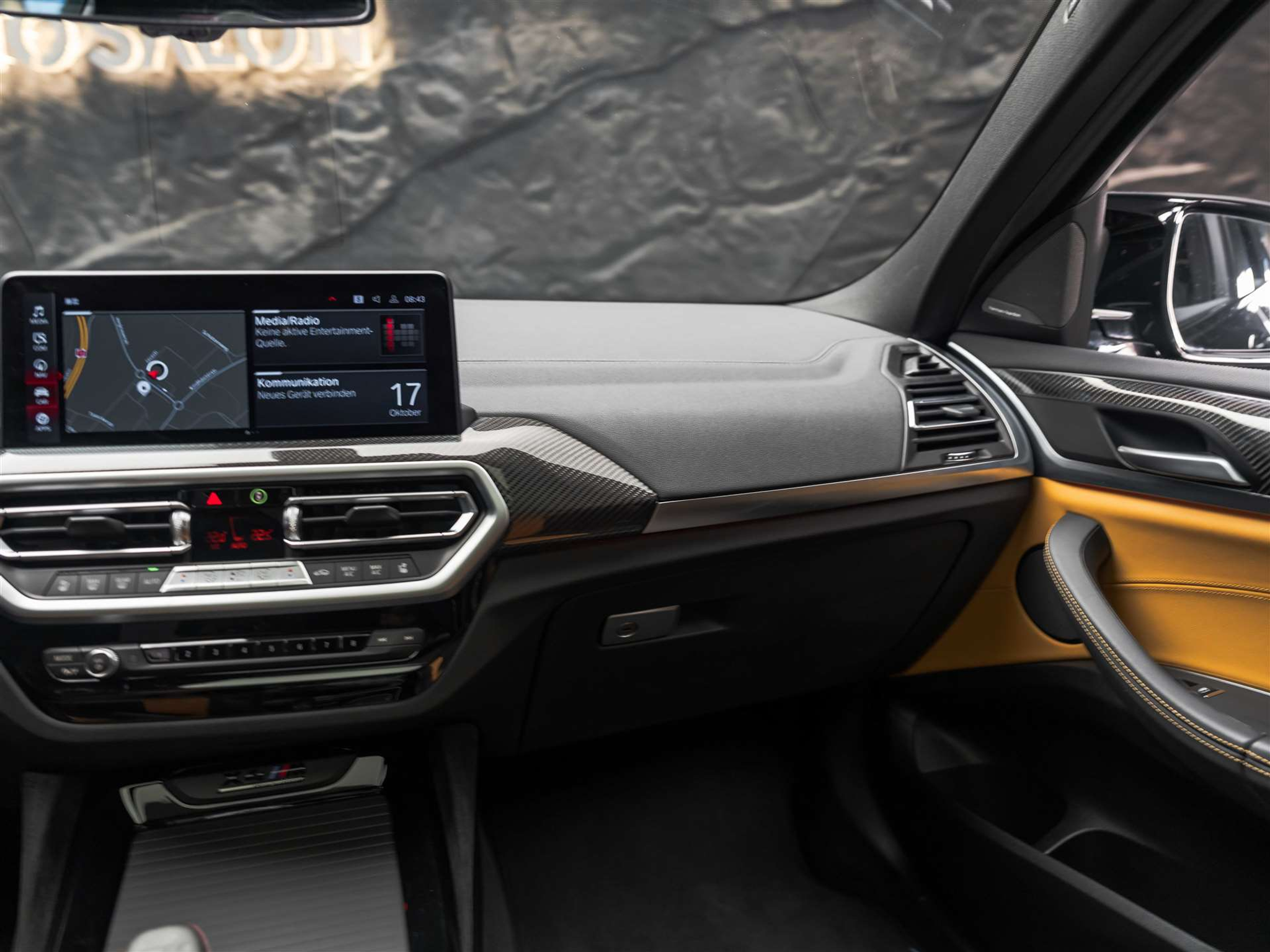 listing desktop thumbnail image 33