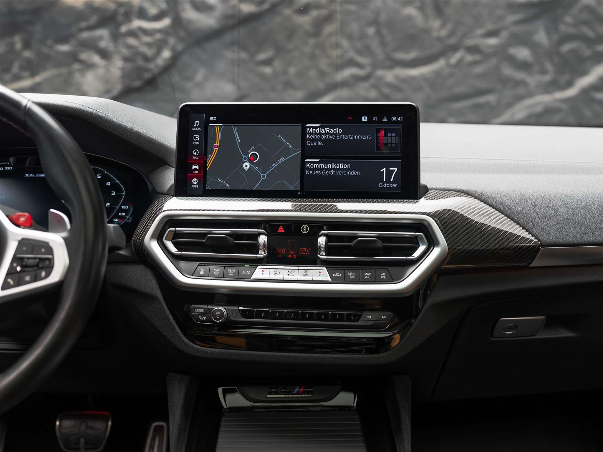 listing desktop thumbnail image 32