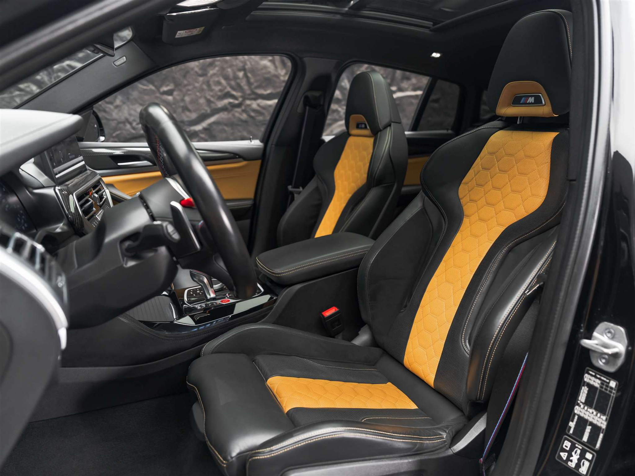 listing desktop thumbnail image 10