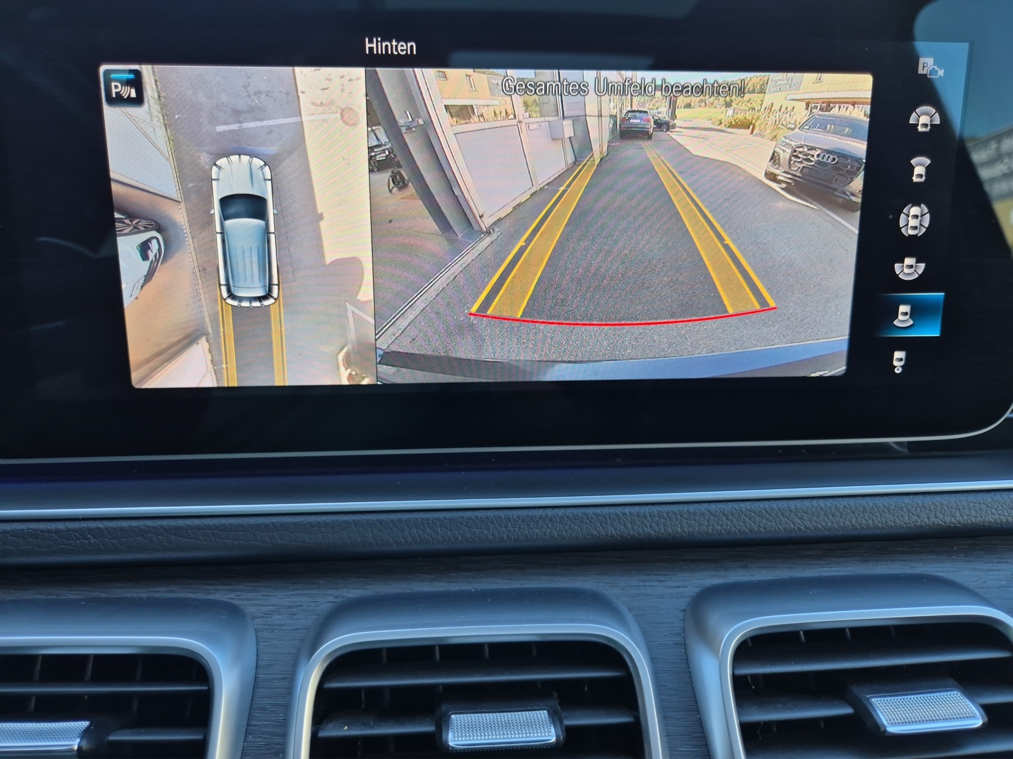 listing desktop thumbnail image 18