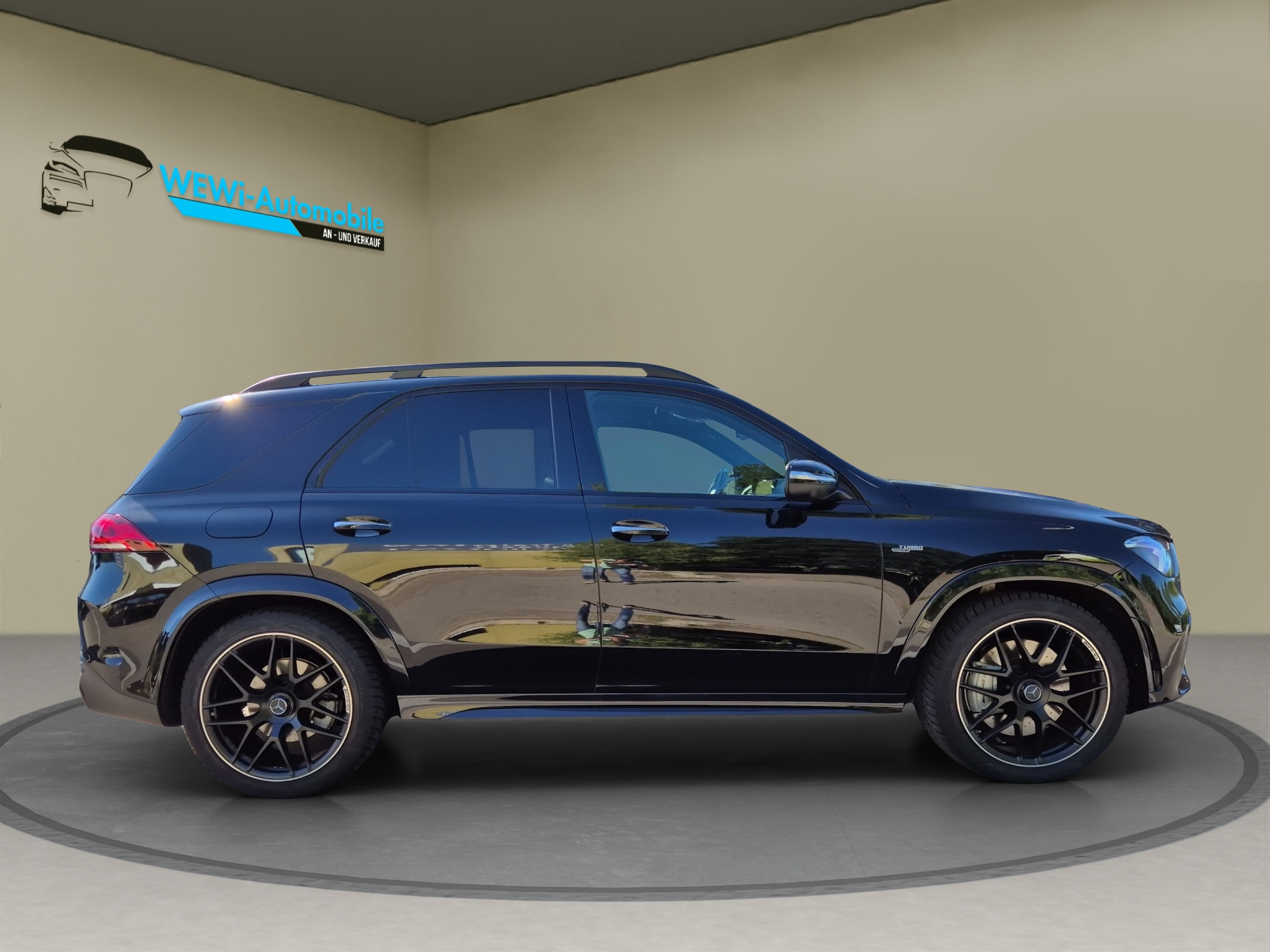 listing desktop thumbnail image 5