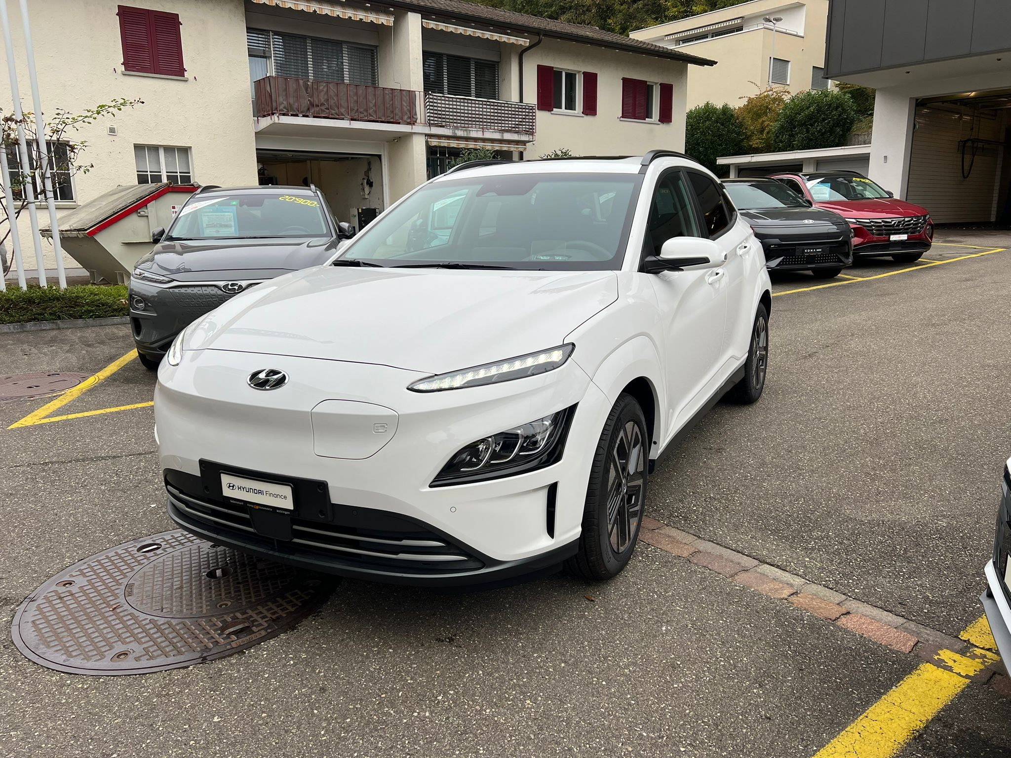 car-image-0