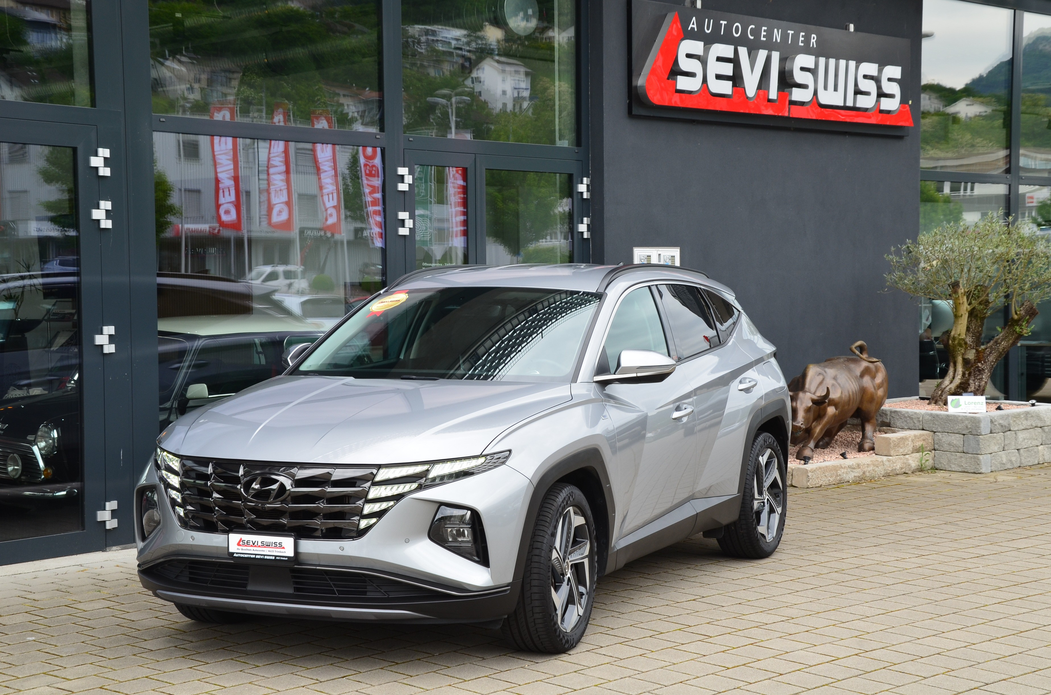 listing desktop thumbnail image 7