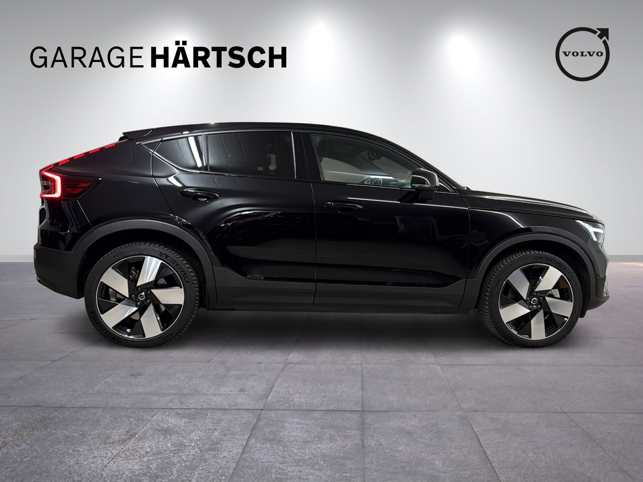 listing desktop thumbnail image 7