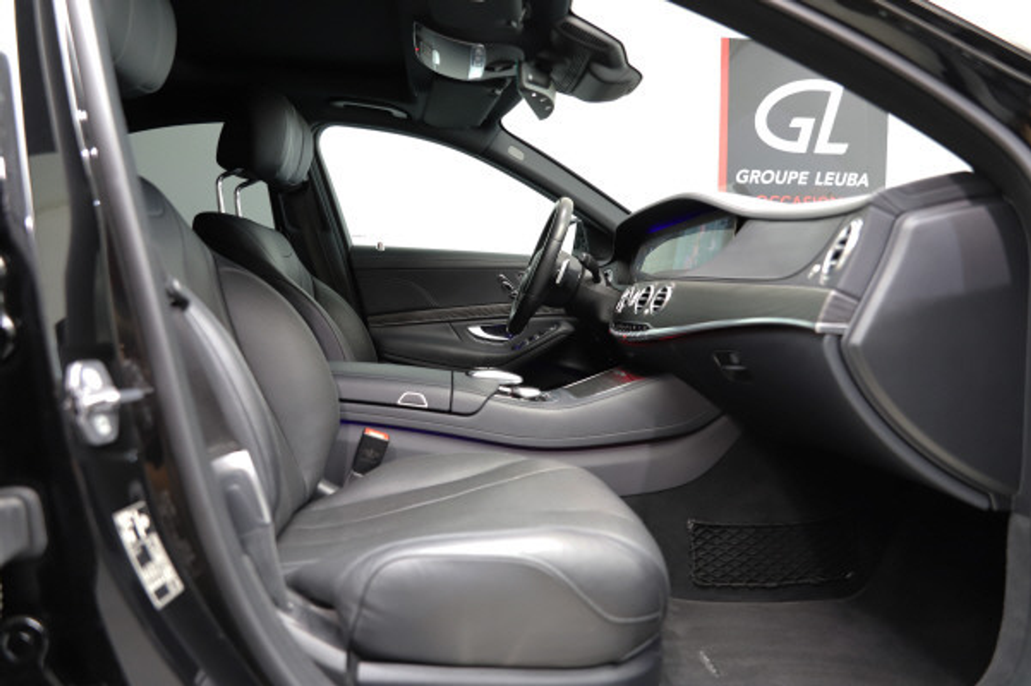 listing desktop thumbnail image 8