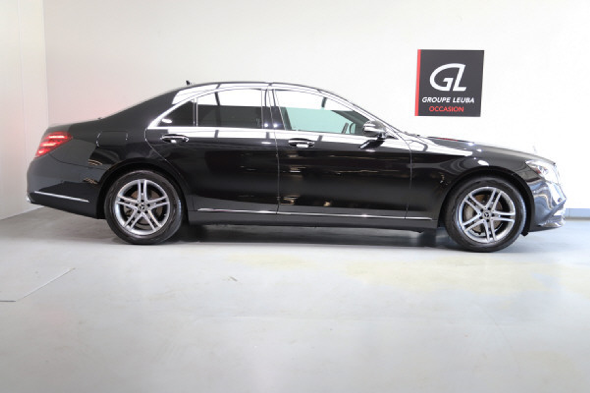 listing desktop thumbnail image 6