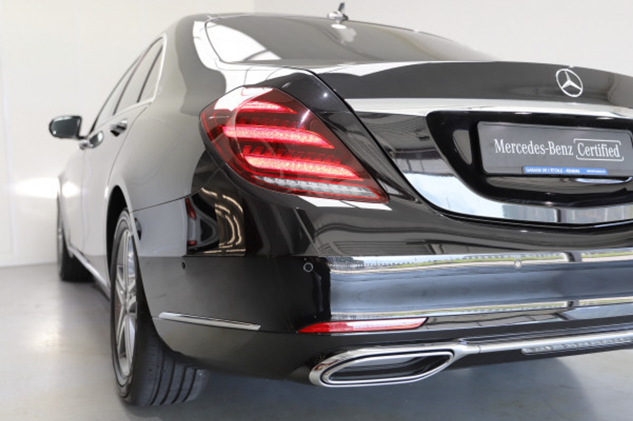 listing desktop thumbnail image 3