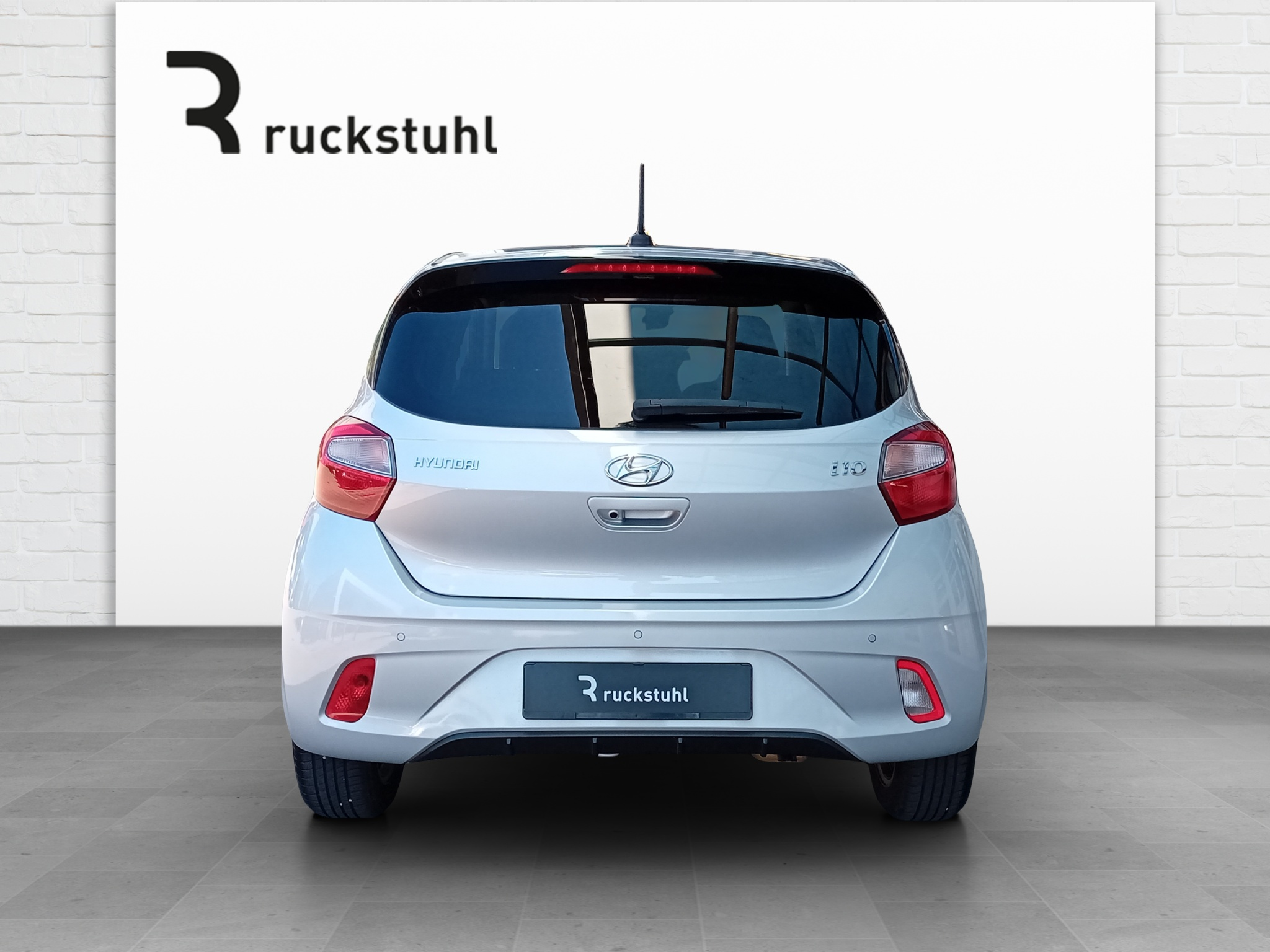 listing desktop thumbnail image 3