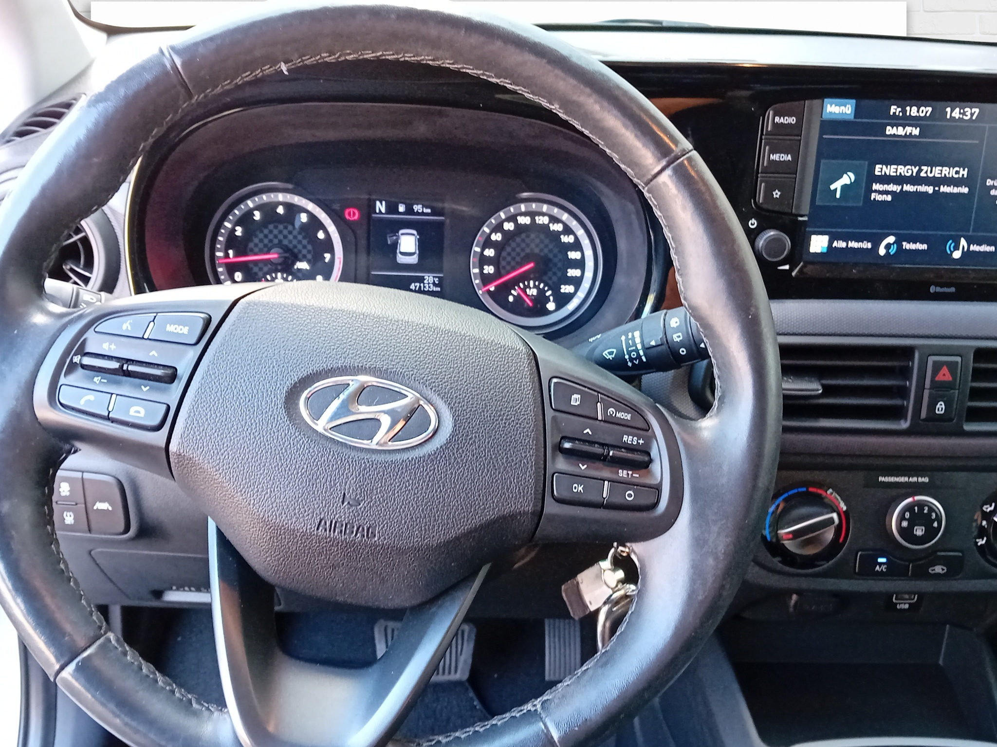 listing desktop thumbnail image 6