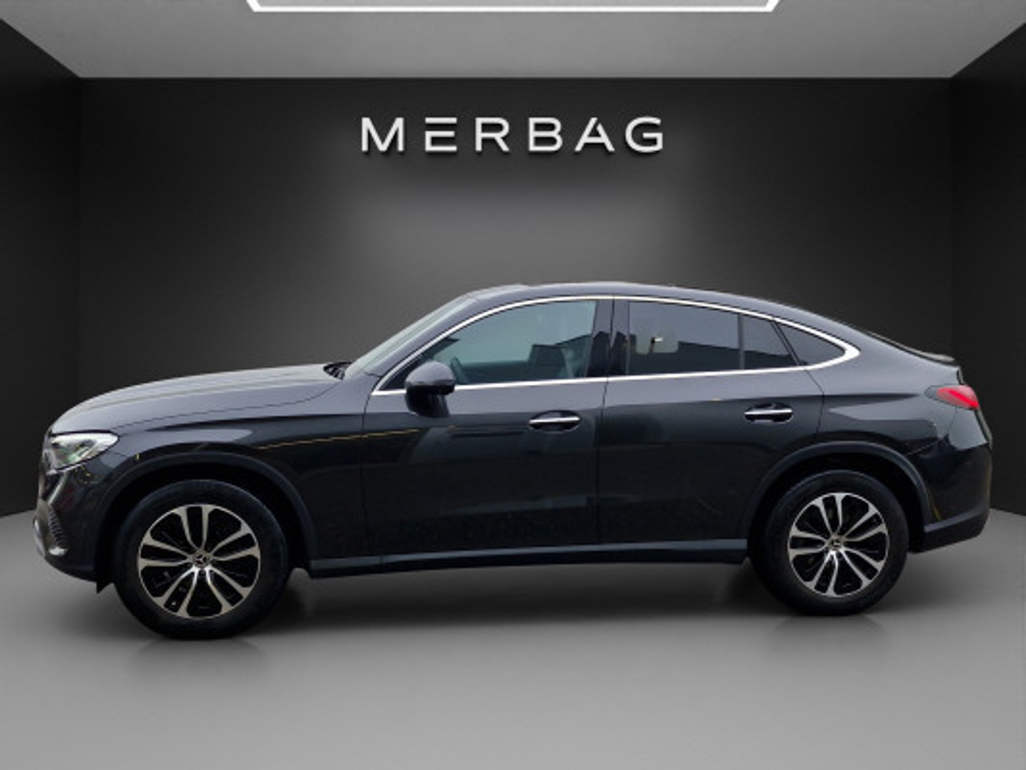 listing desktop thumbnail image 3