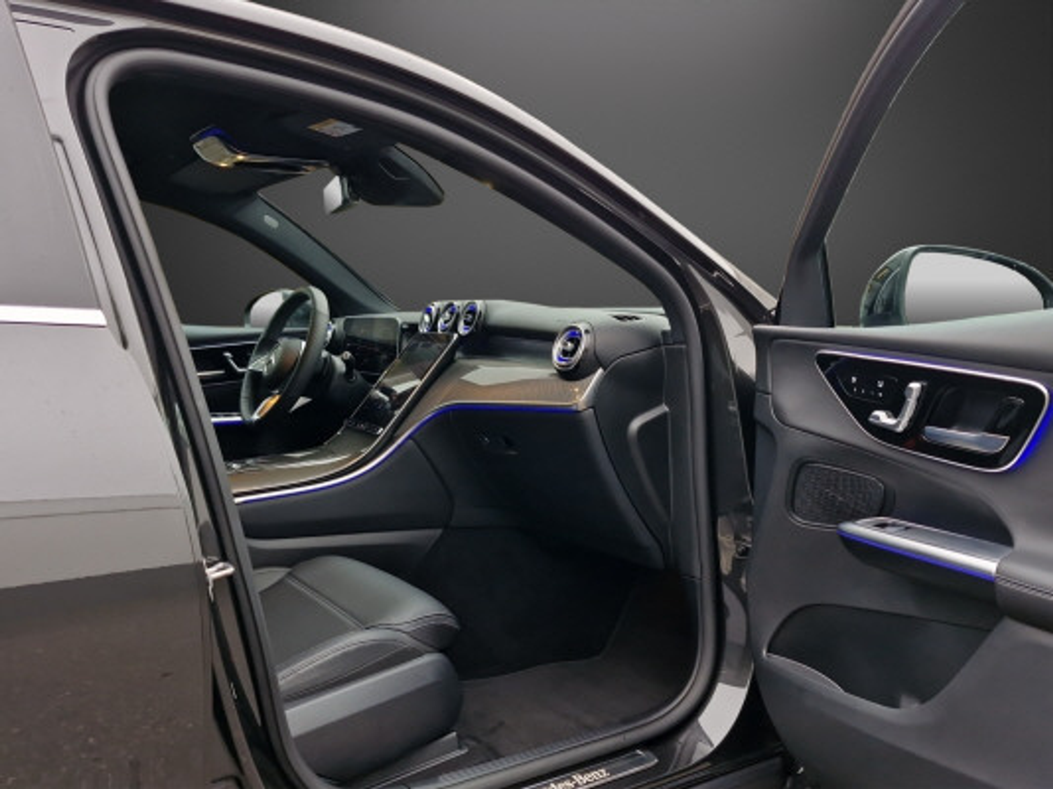 listing desktop thumbnail image 8