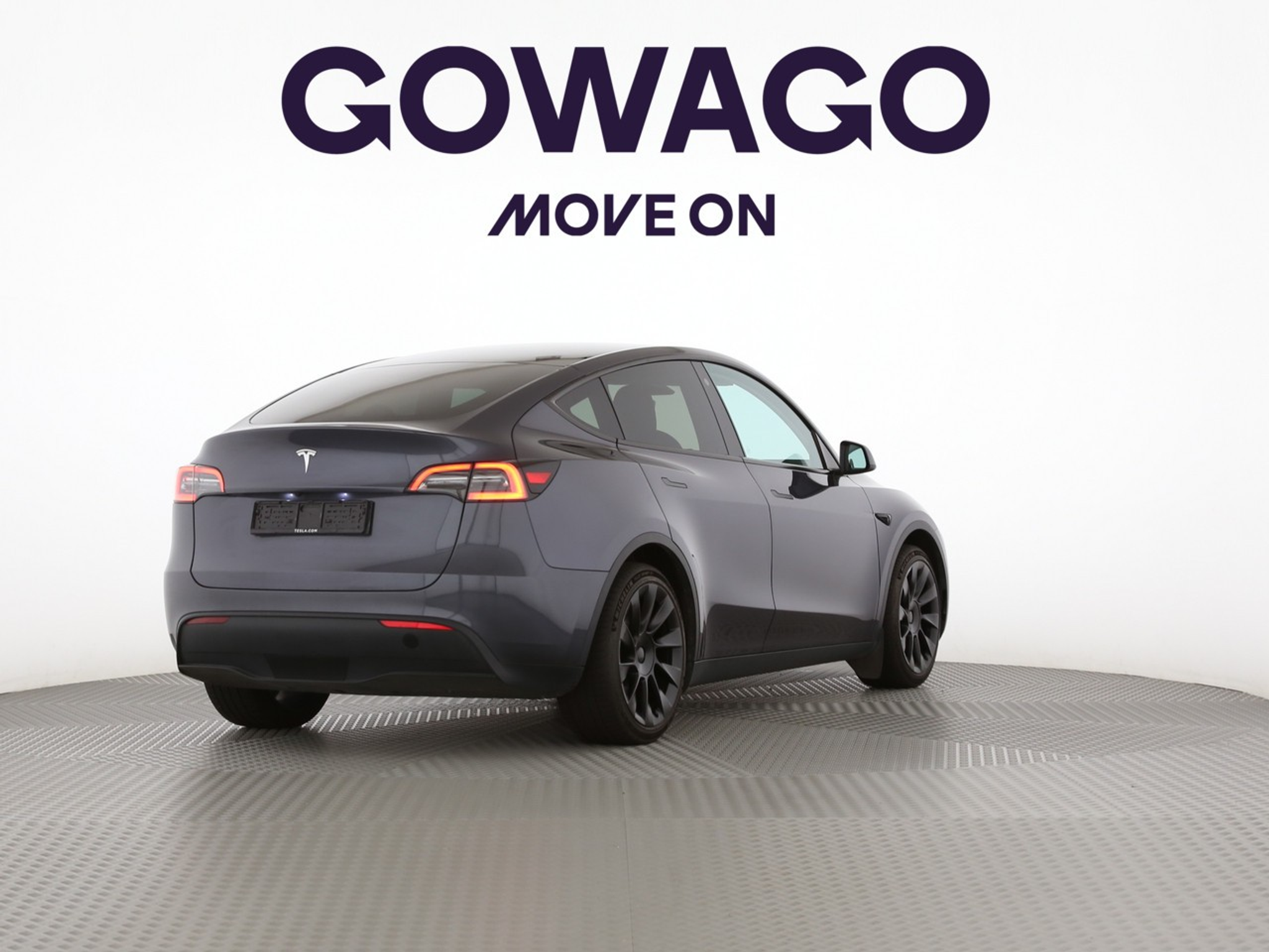 listing desktop thumbnail image 1