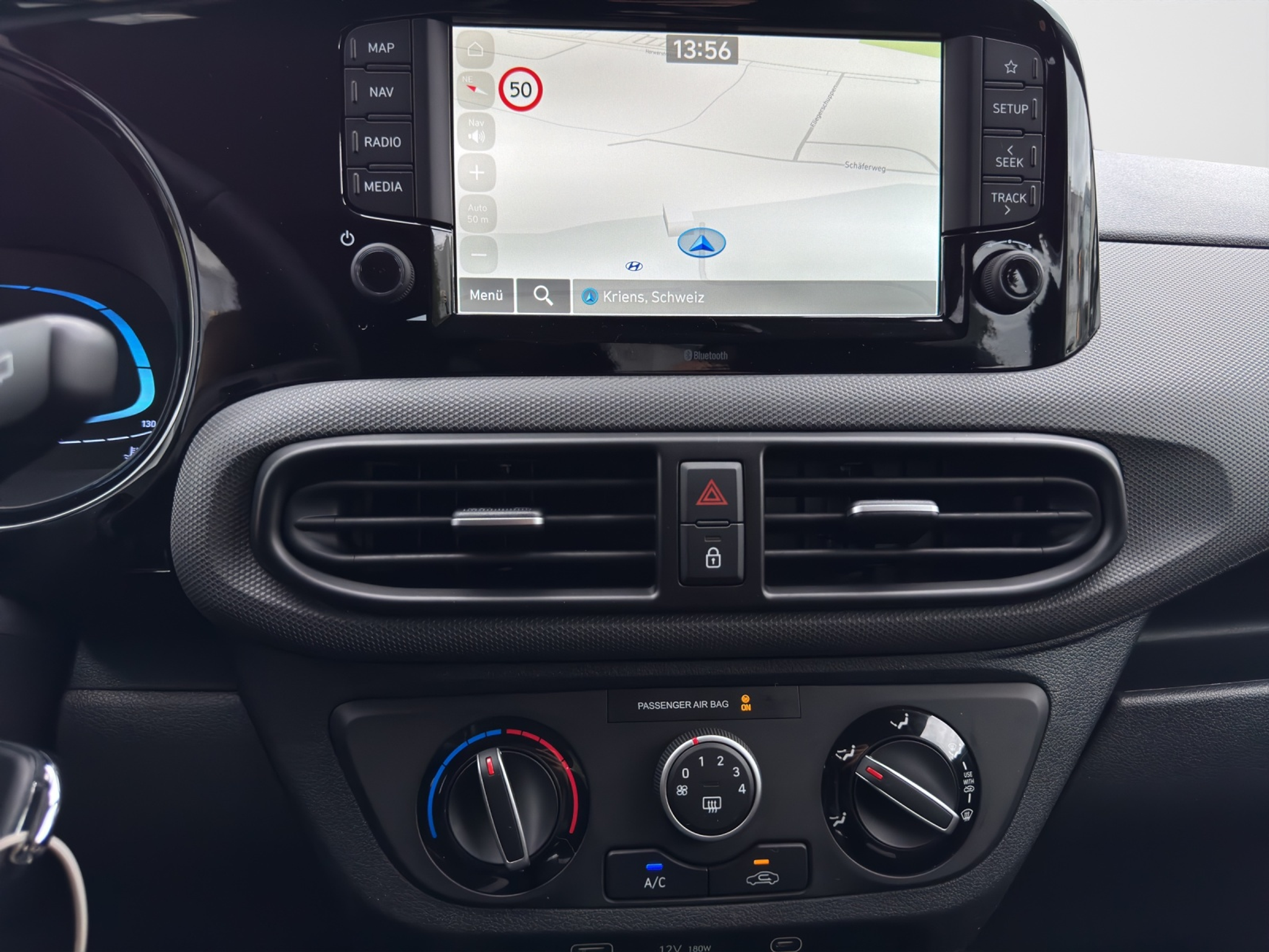 listing desktop thumbnail image 10