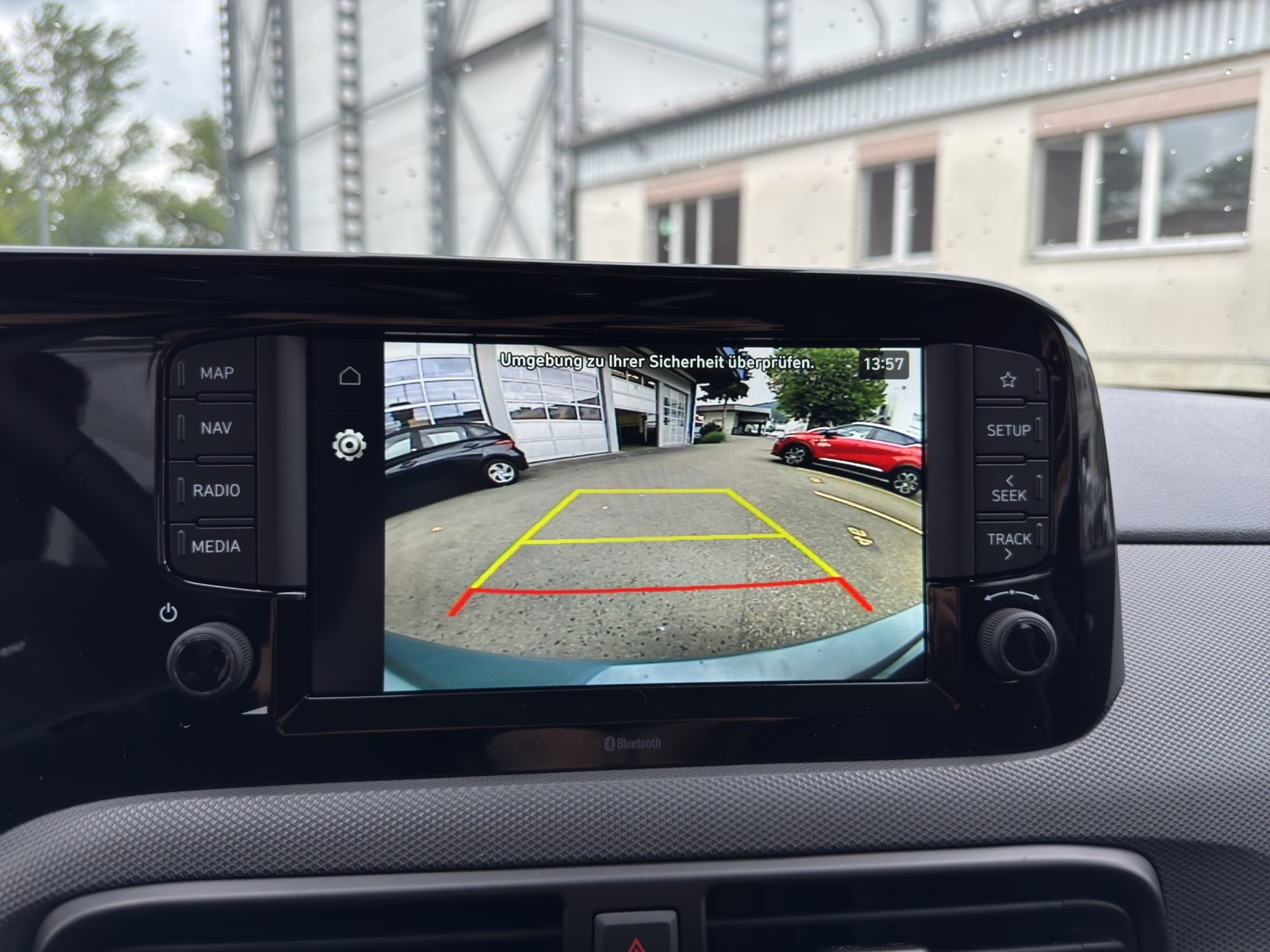 listing desktop thumbnail image 11