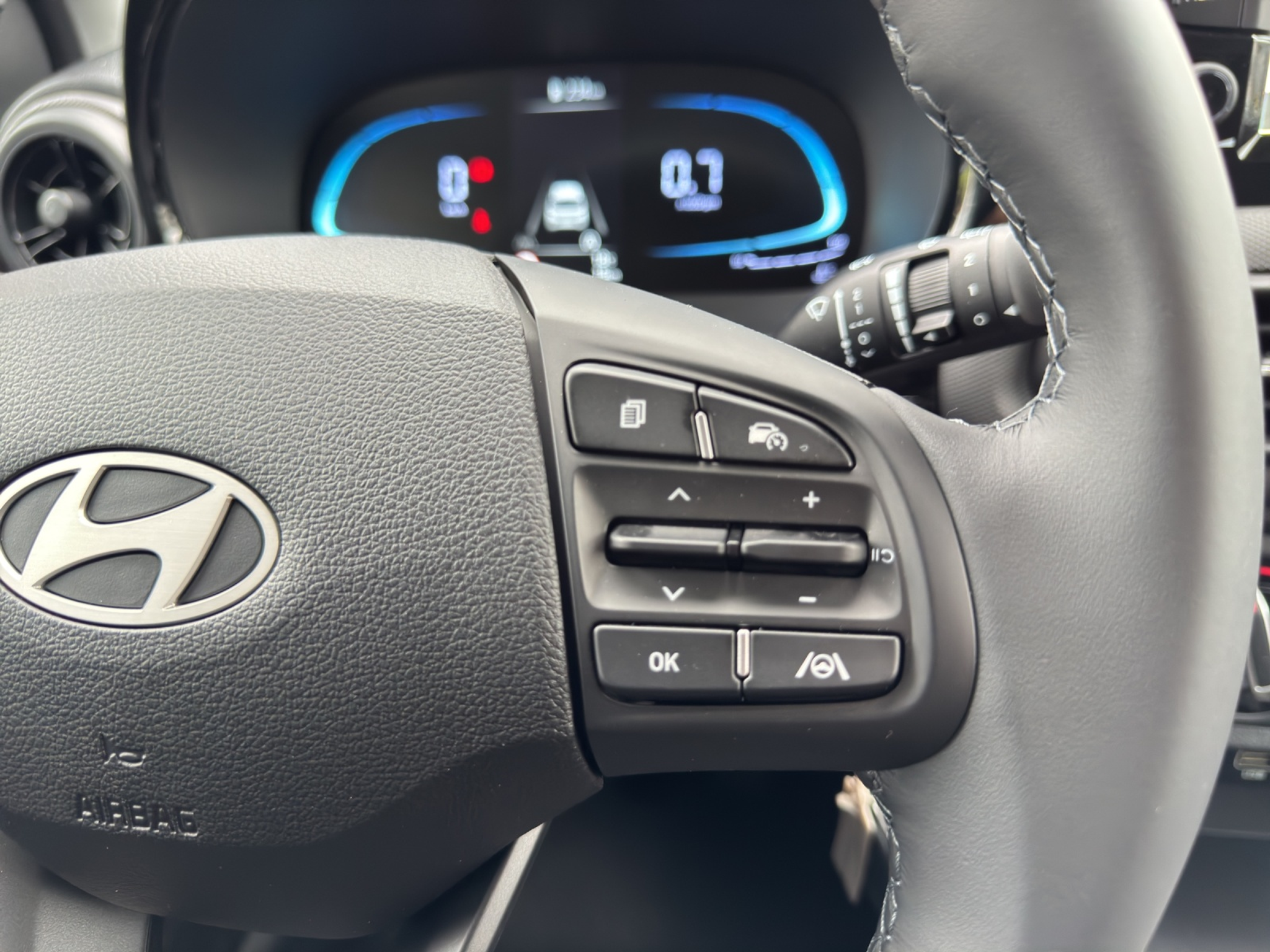 listing desktop thumbnail image 7