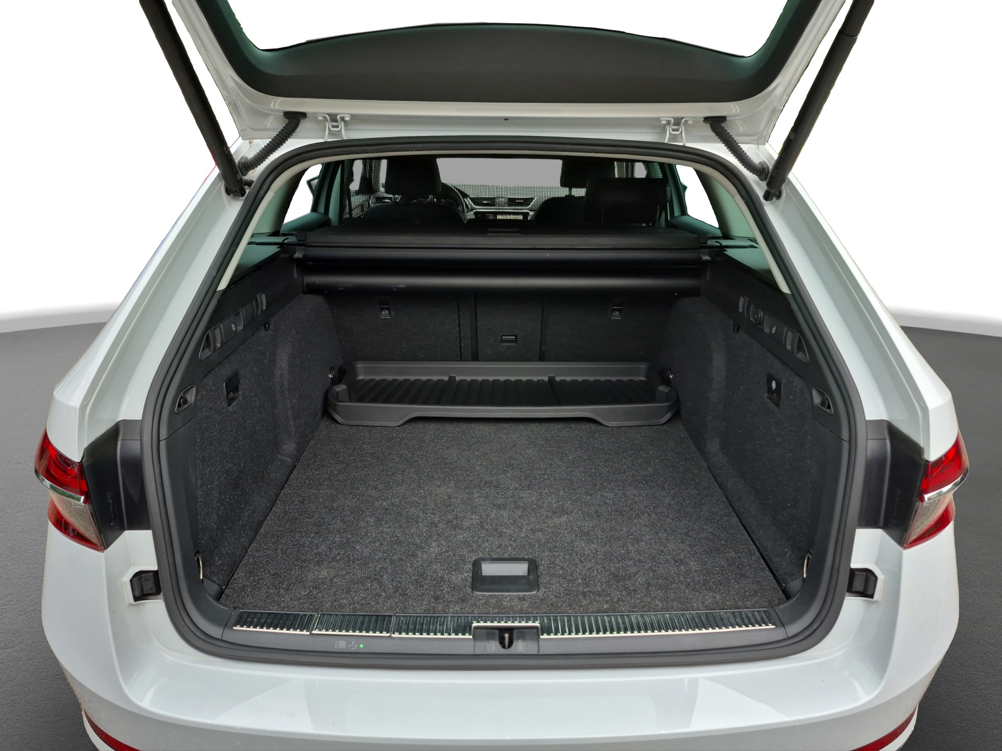 listing desktop thumbnail image 12