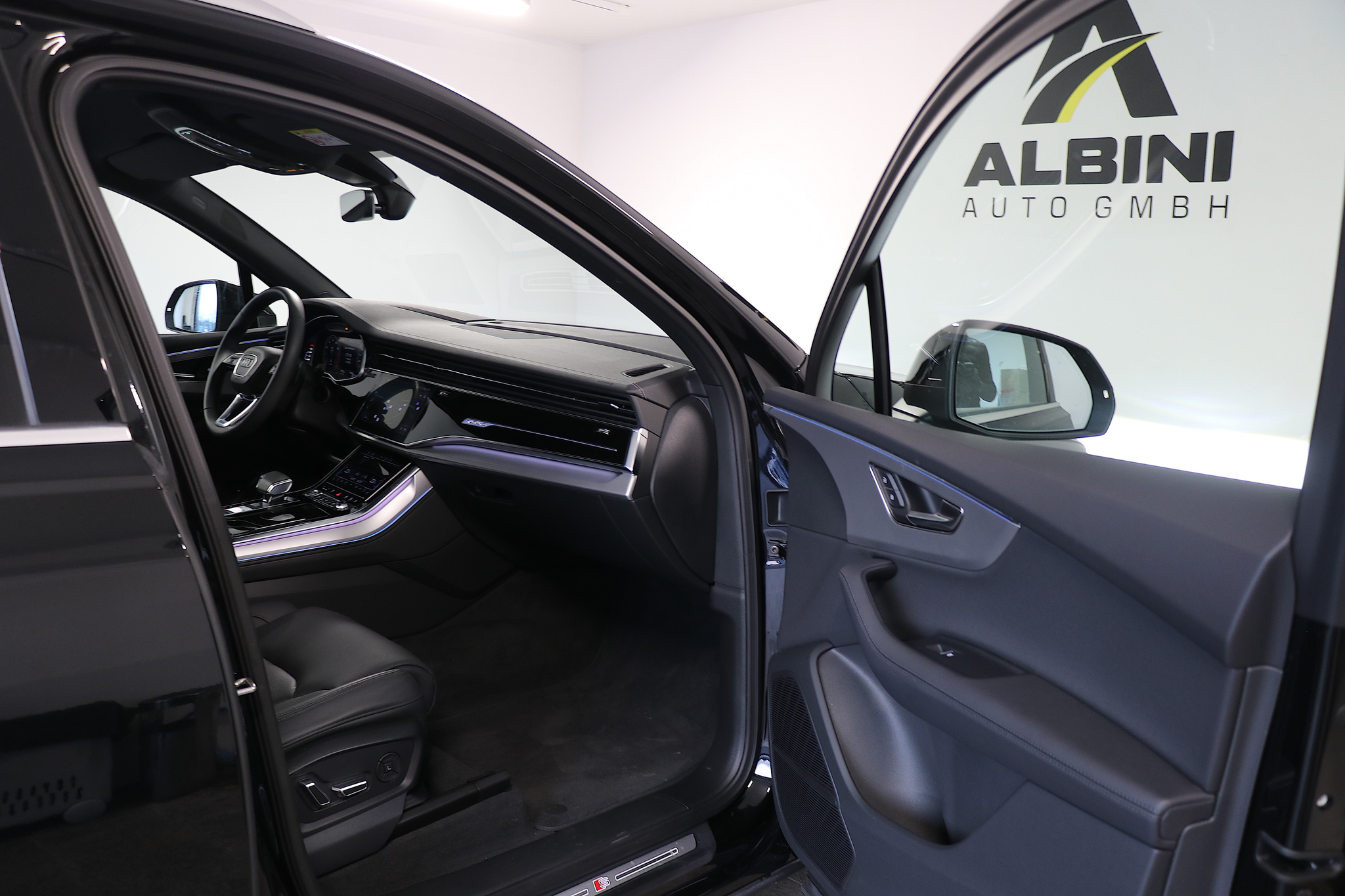 listing desktop thumbnail image 10